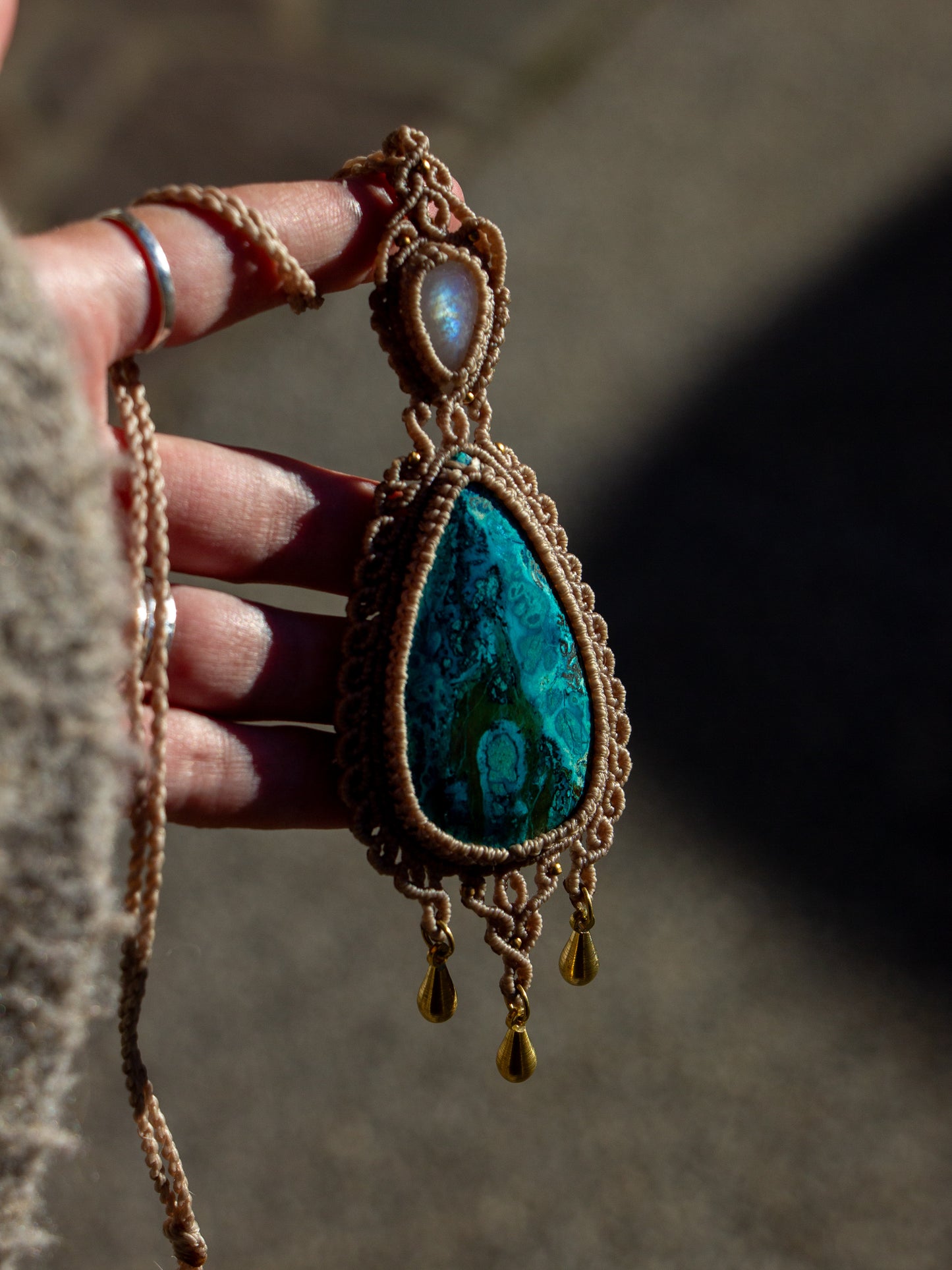 Rainbow Moonstone & Chrysocolla Malachite macrame necklace