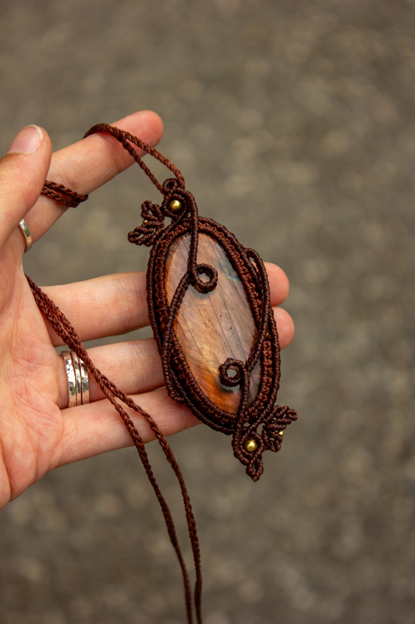 Labradorite macrame necklace