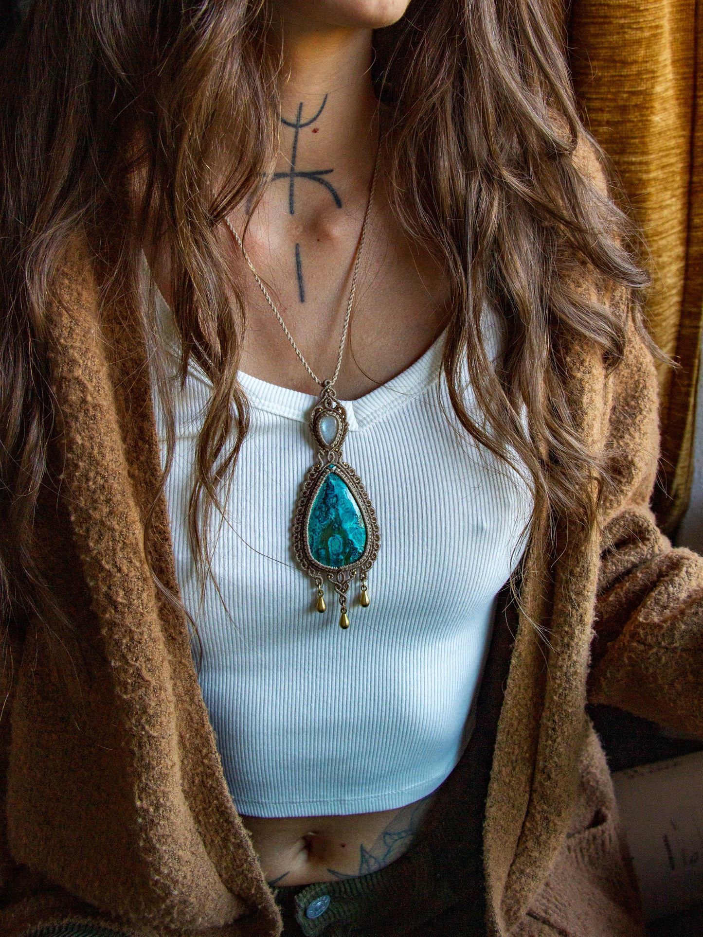 Rainbow Moonstone & Chrysocolla Malachite macrame necklace