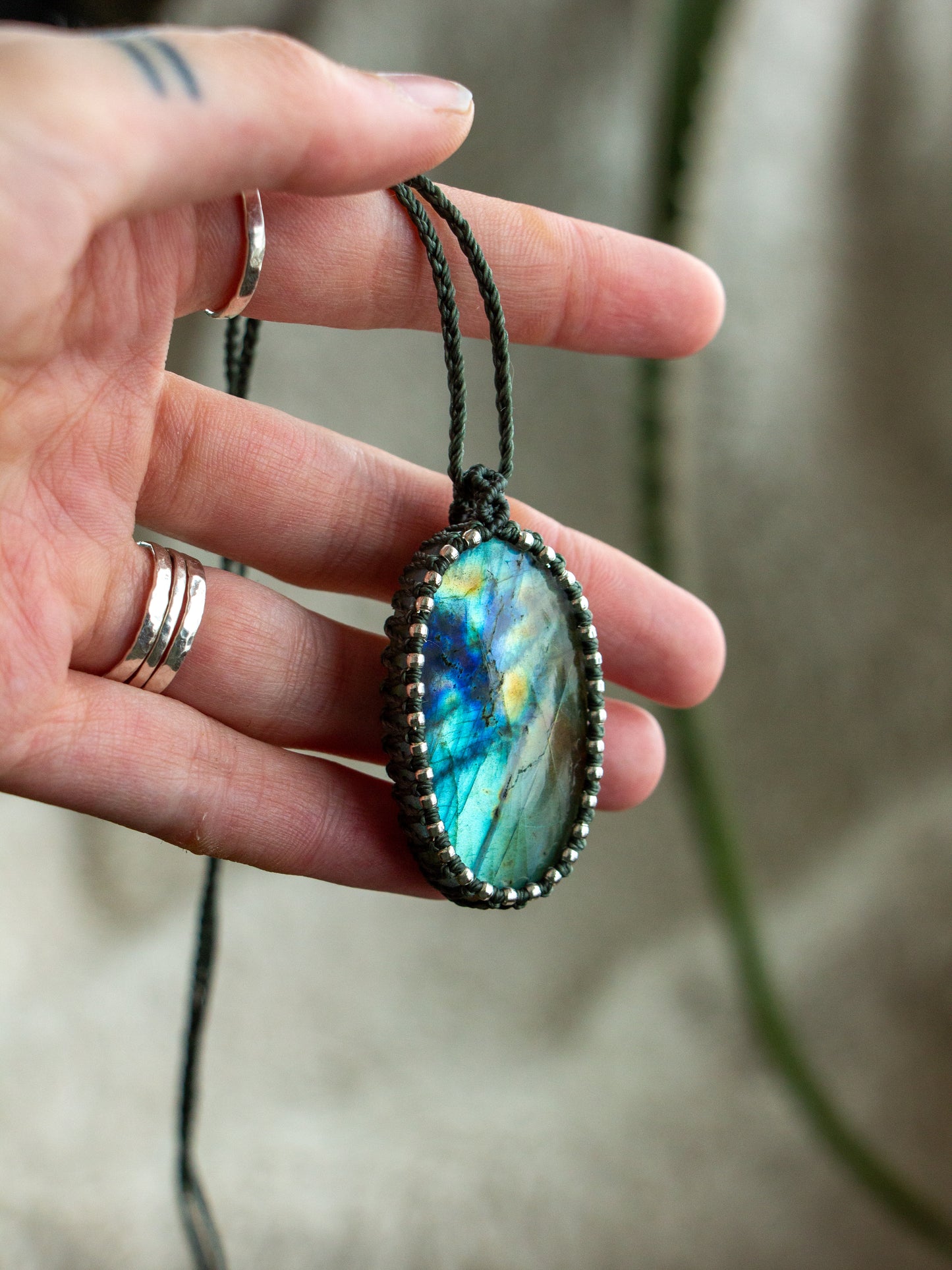Labradorite macrame necklace
