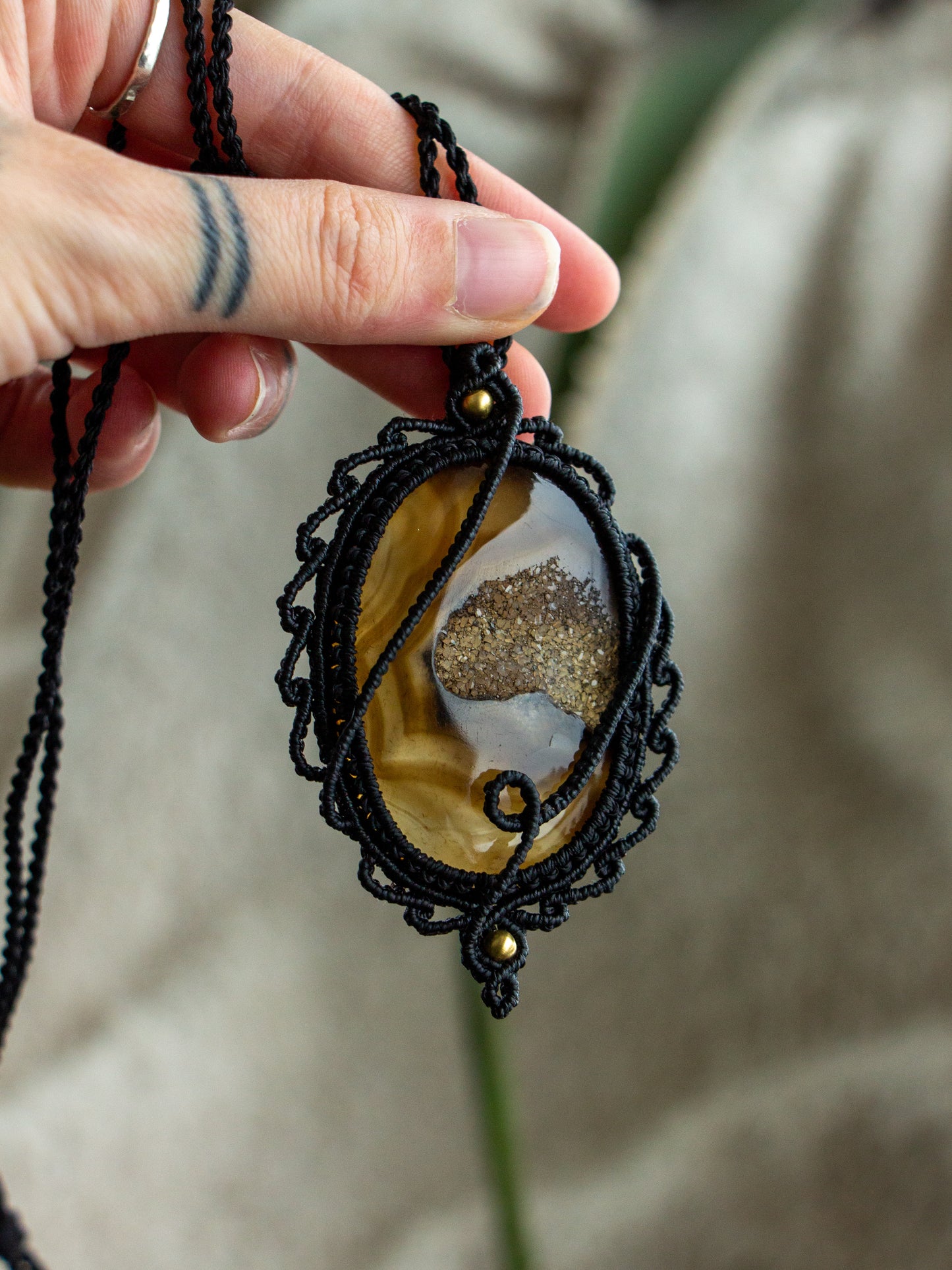 Druzy Onyx macrame necklace