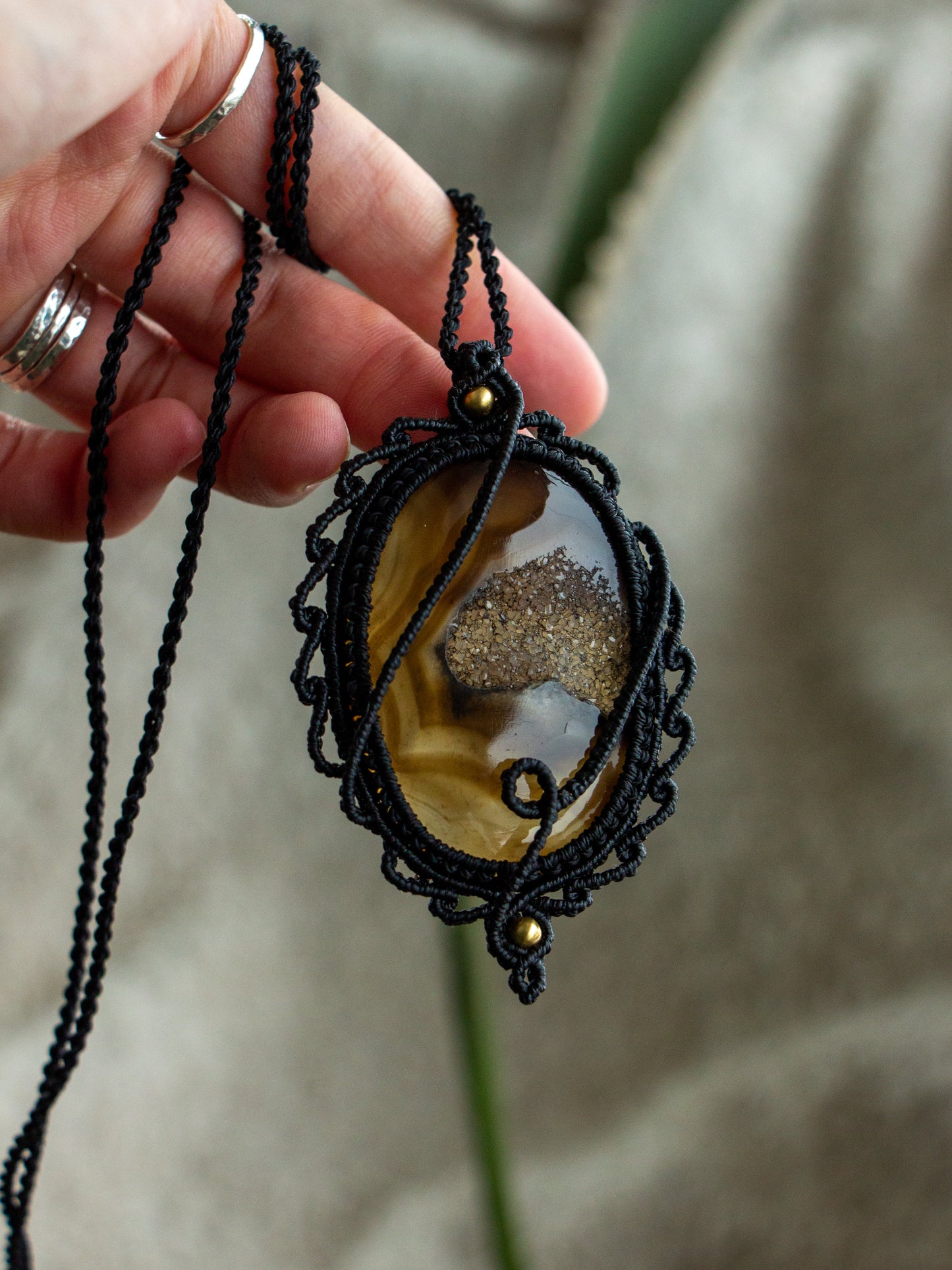 Druzy Onyx macrame necklace