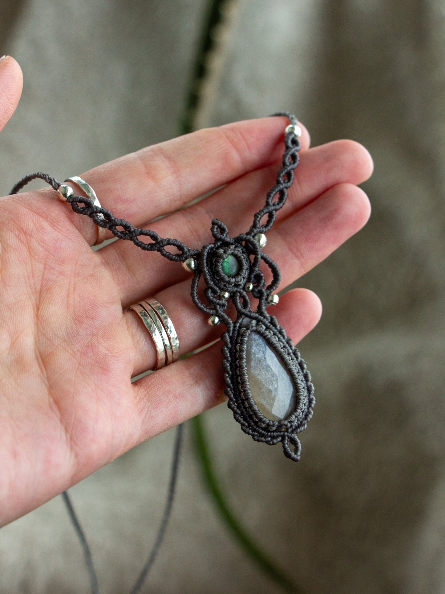 Labradorite & Grey Moonstone macrame necklace