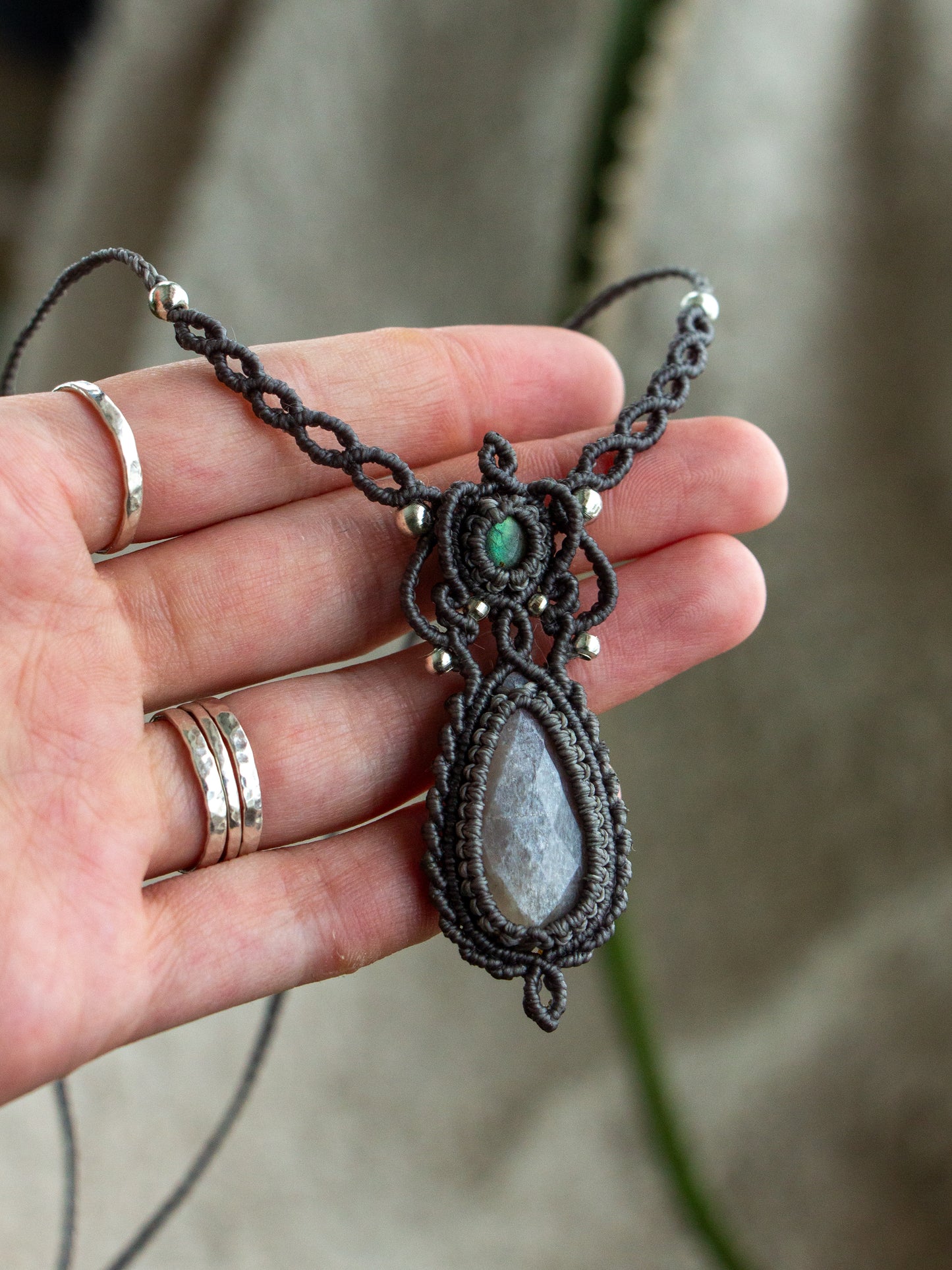 Labradorite & Grey Moonstone macrame necklace