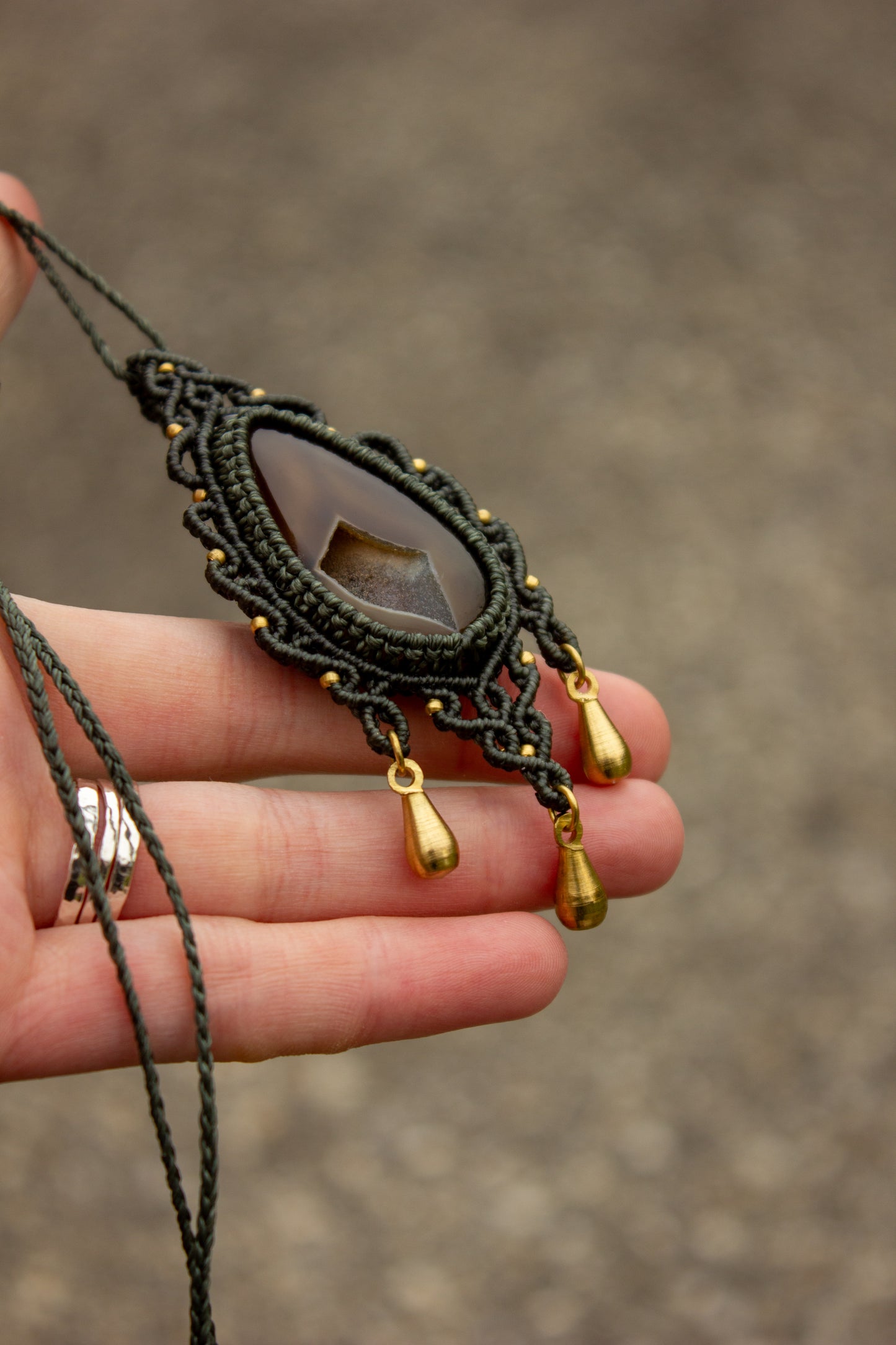 Druzy Onyx macrame necklace