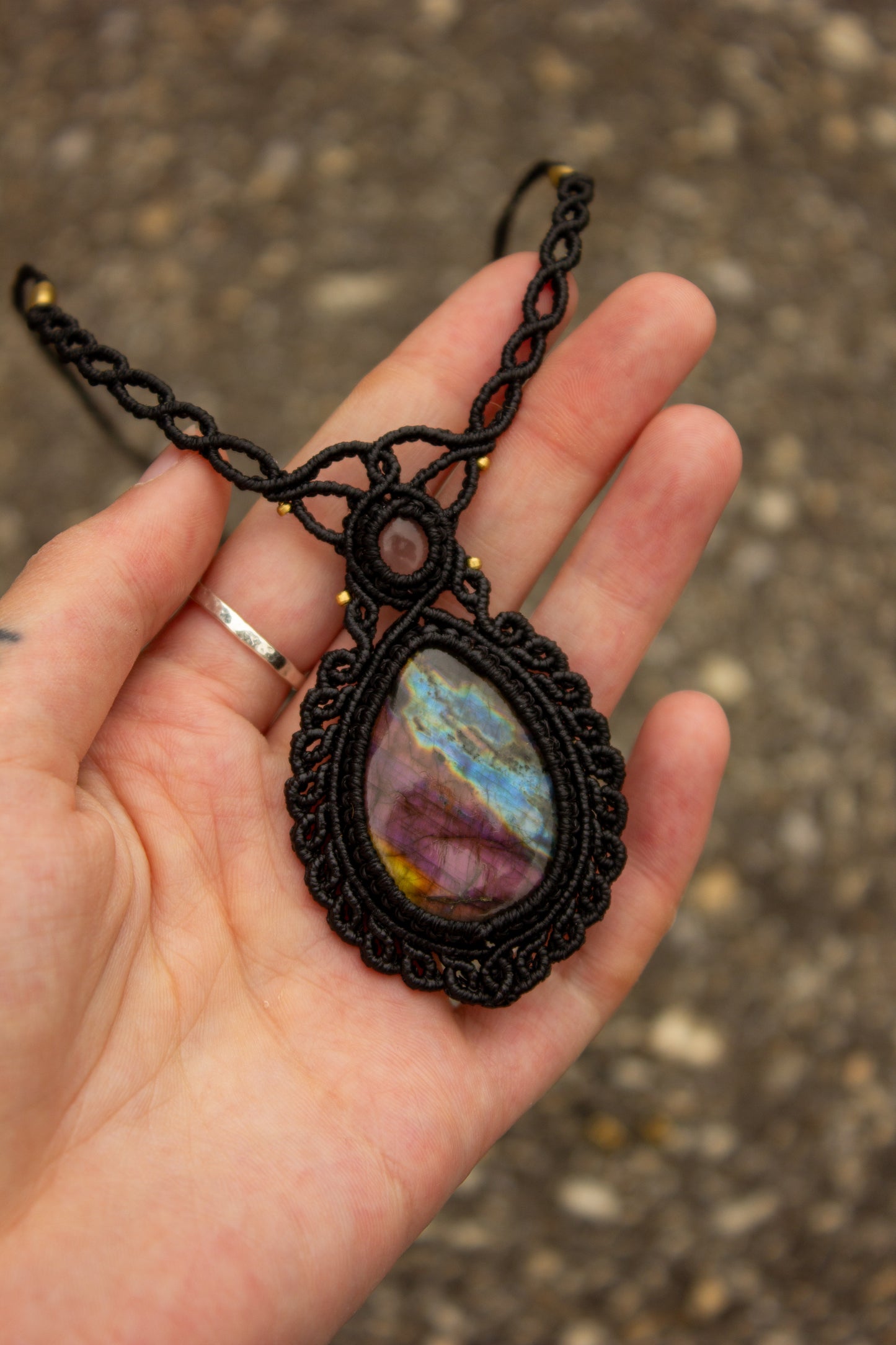 Rose Quartz & Labradorite macrame necklace