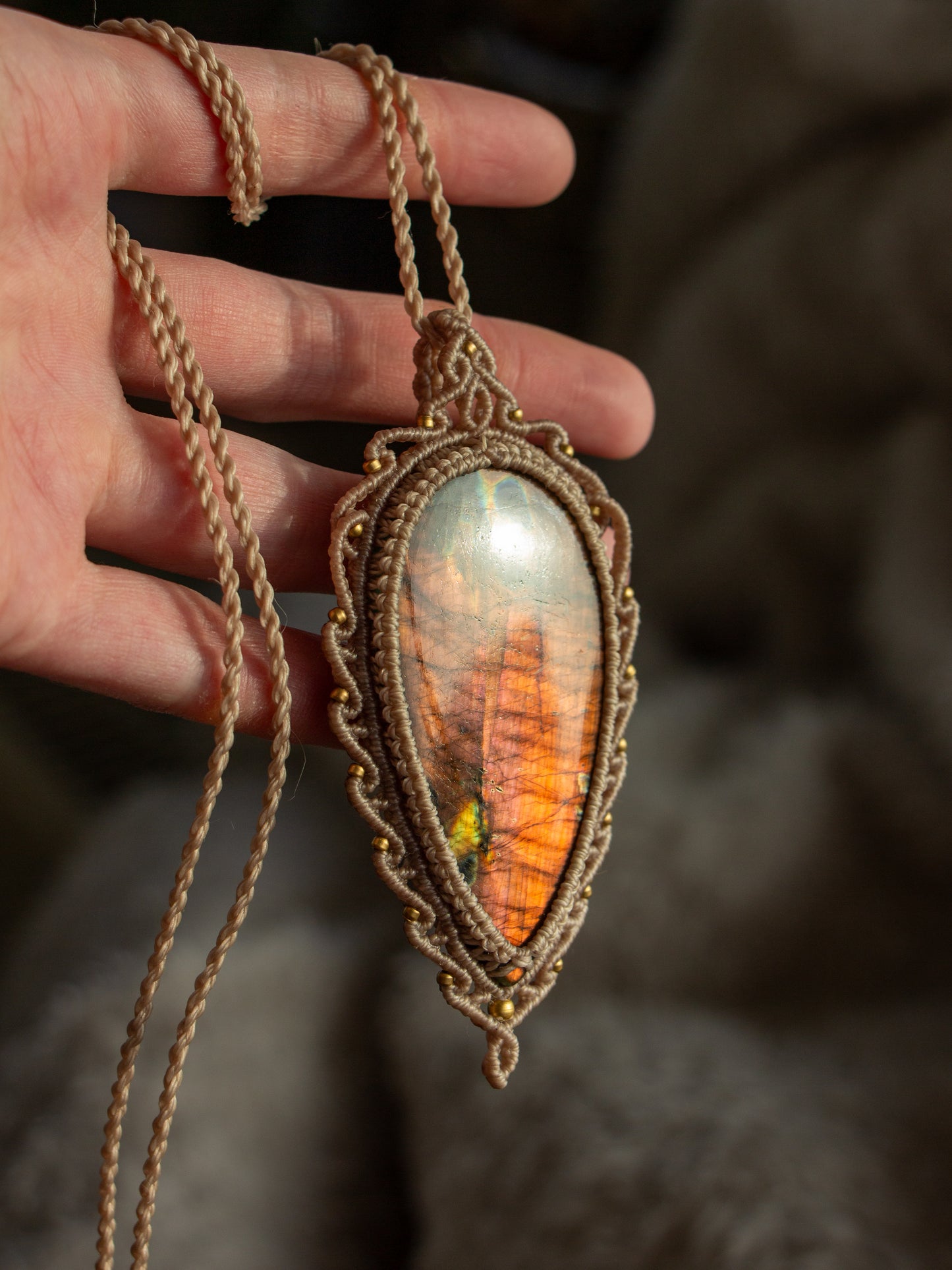 Labradorite macrame necklace