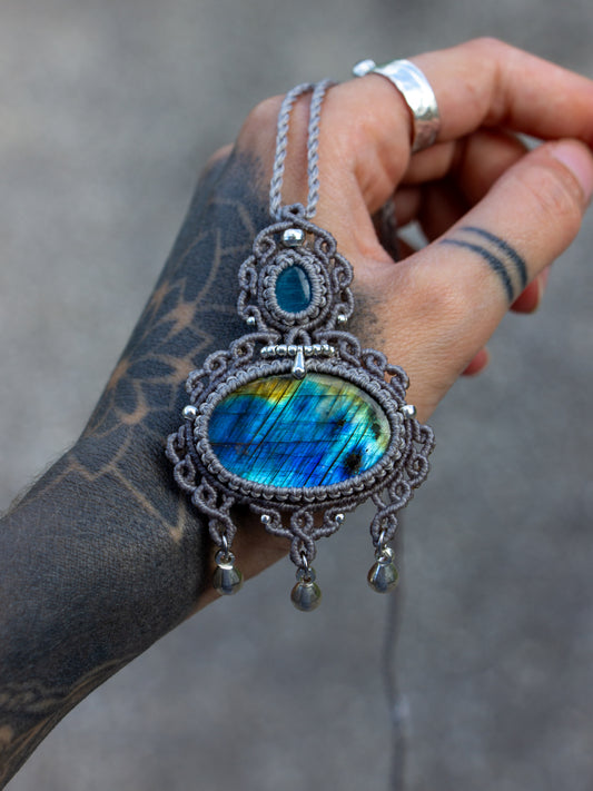 Labradorite & Cat's Eye necklace