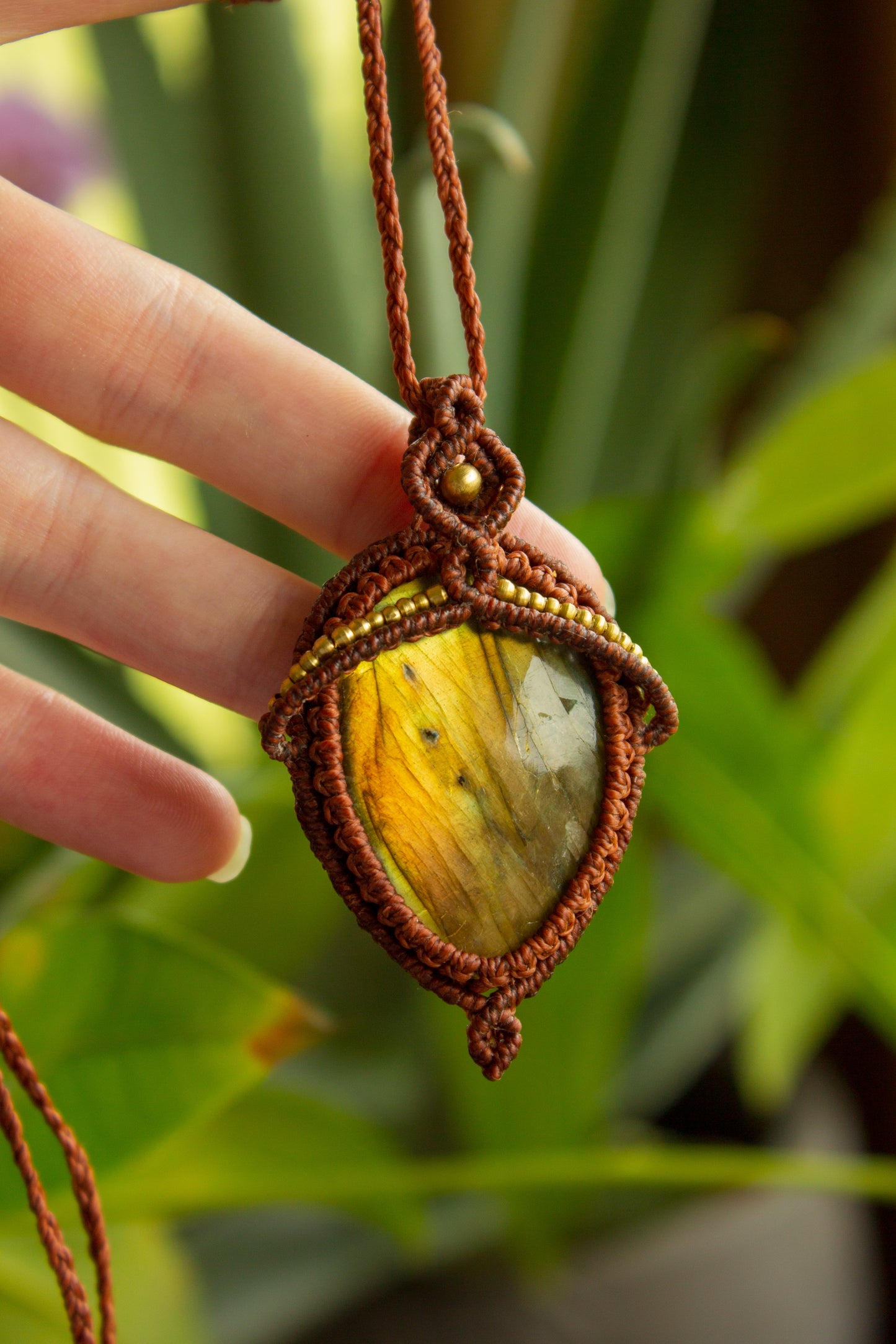 Hanoi • Labradorite macrame necklace
