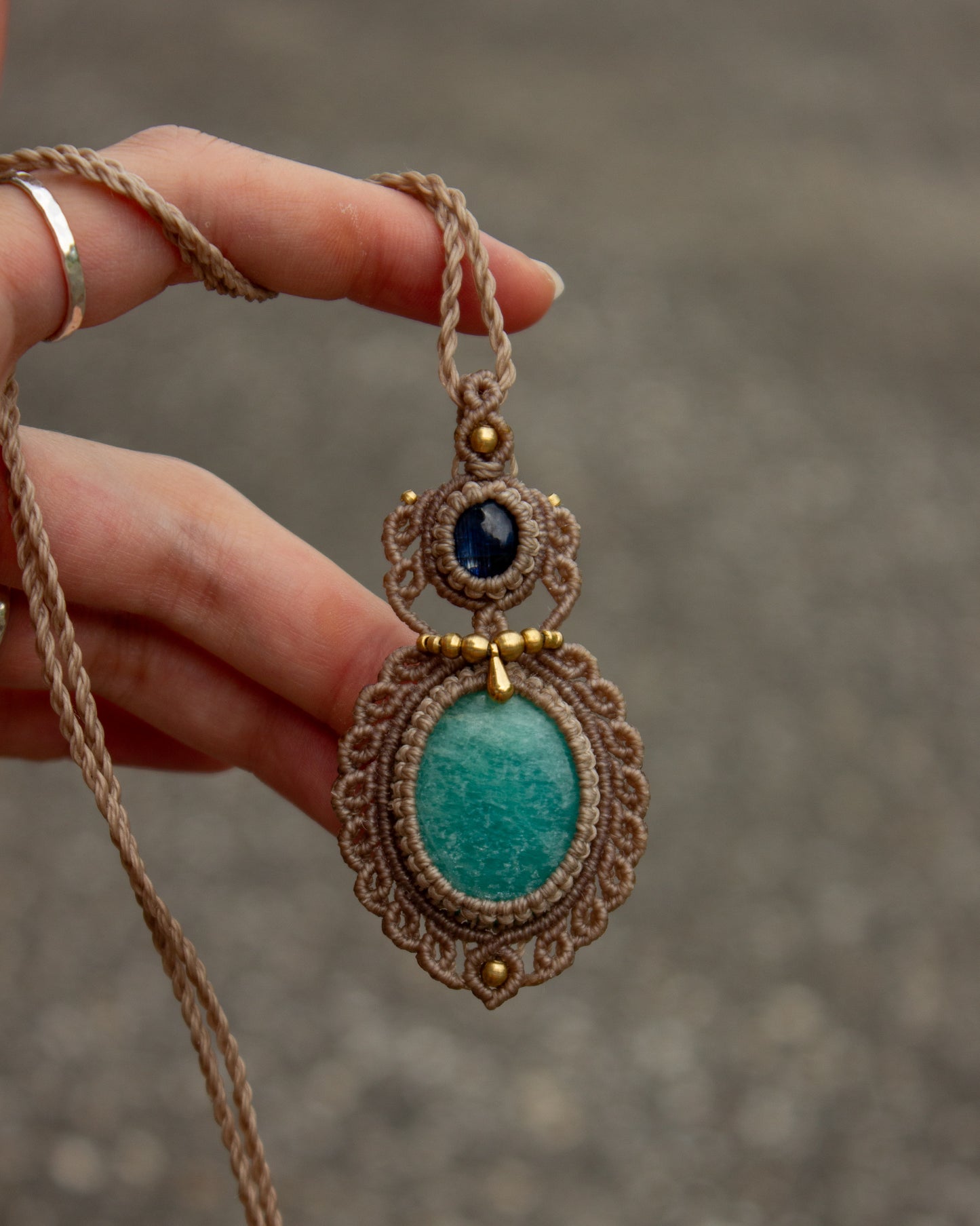 Kyanite & Amazonite macrame necklace