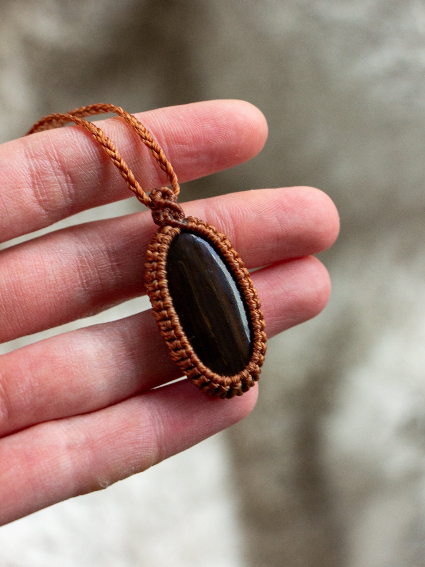 ~ affordables ~ simple macrame necklace