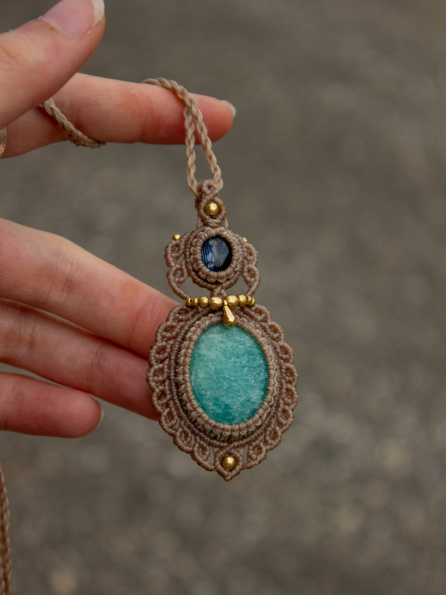 Kyanite & Amazonite macrame necklace