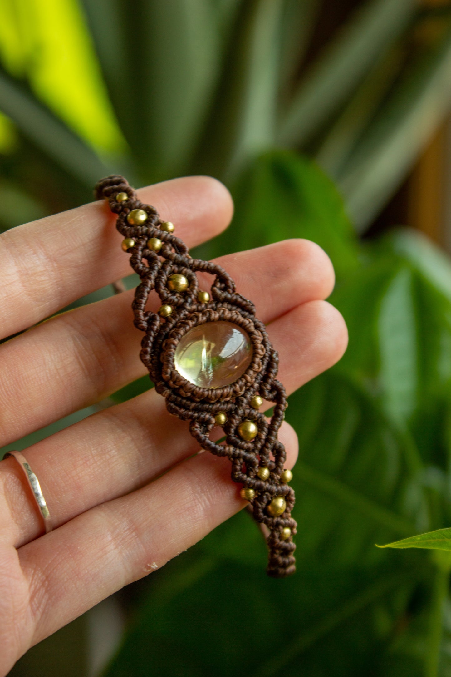 Citrine macrame bracelet