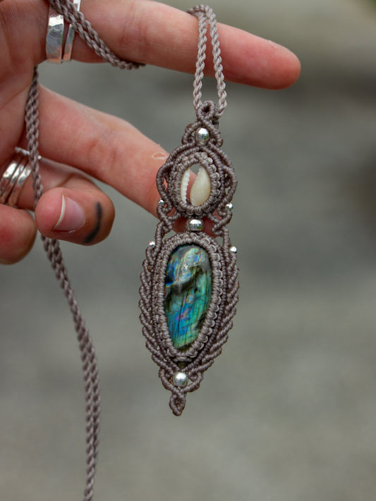 Labradorite & cowrie shell necklace