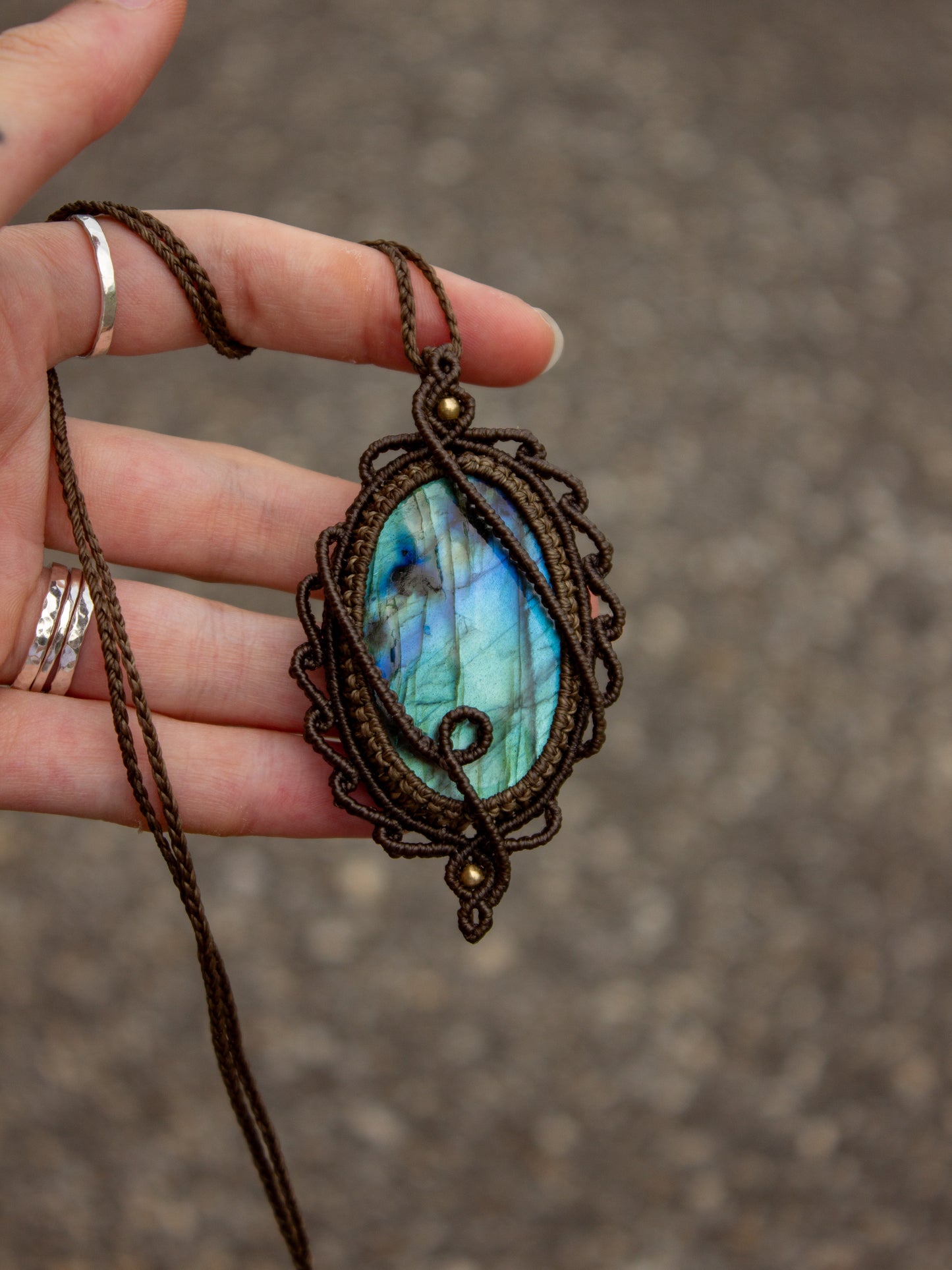 Labradorite macrame necklace