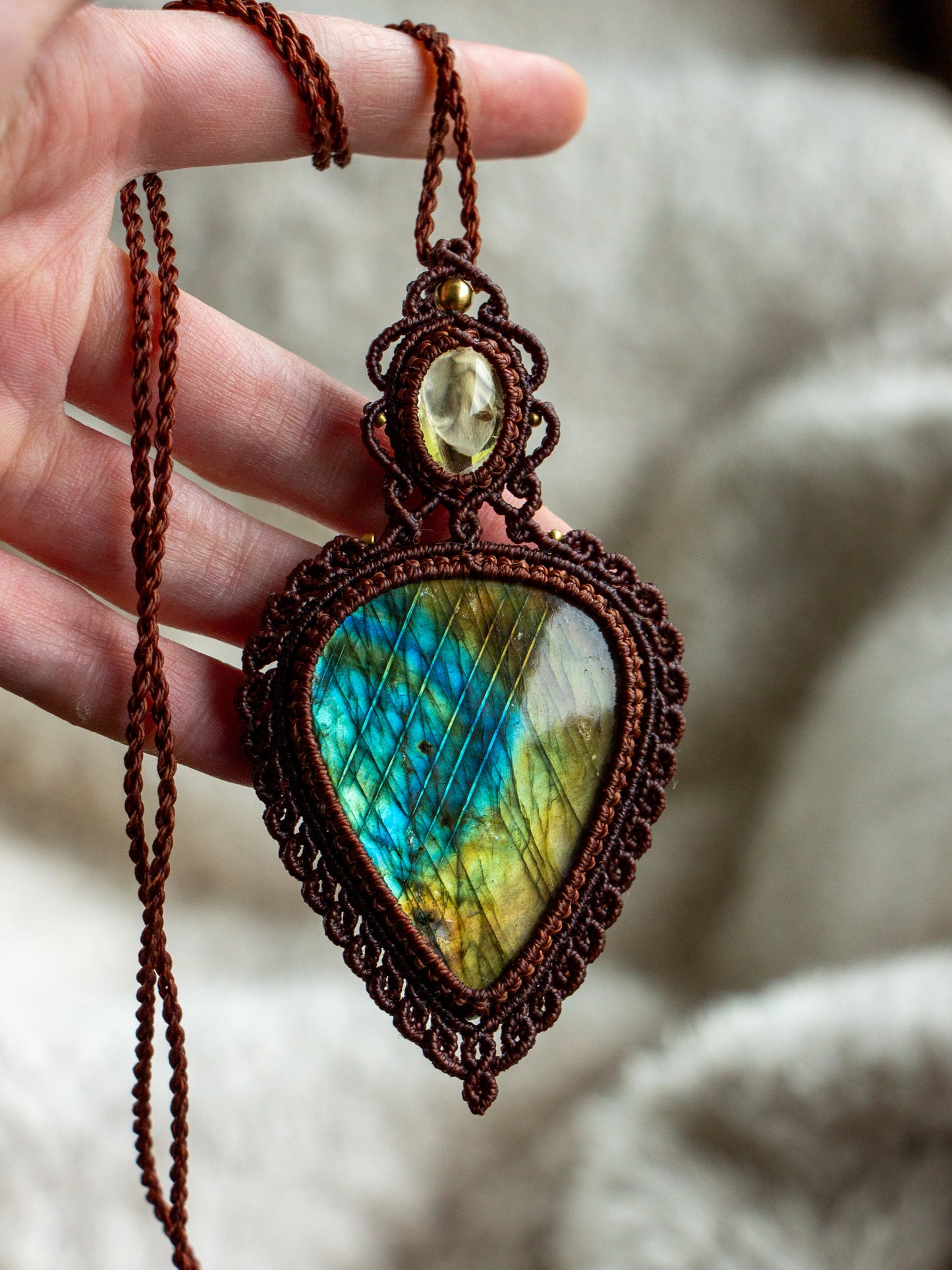 Lemon Quartz & Labradorite macrame necklace