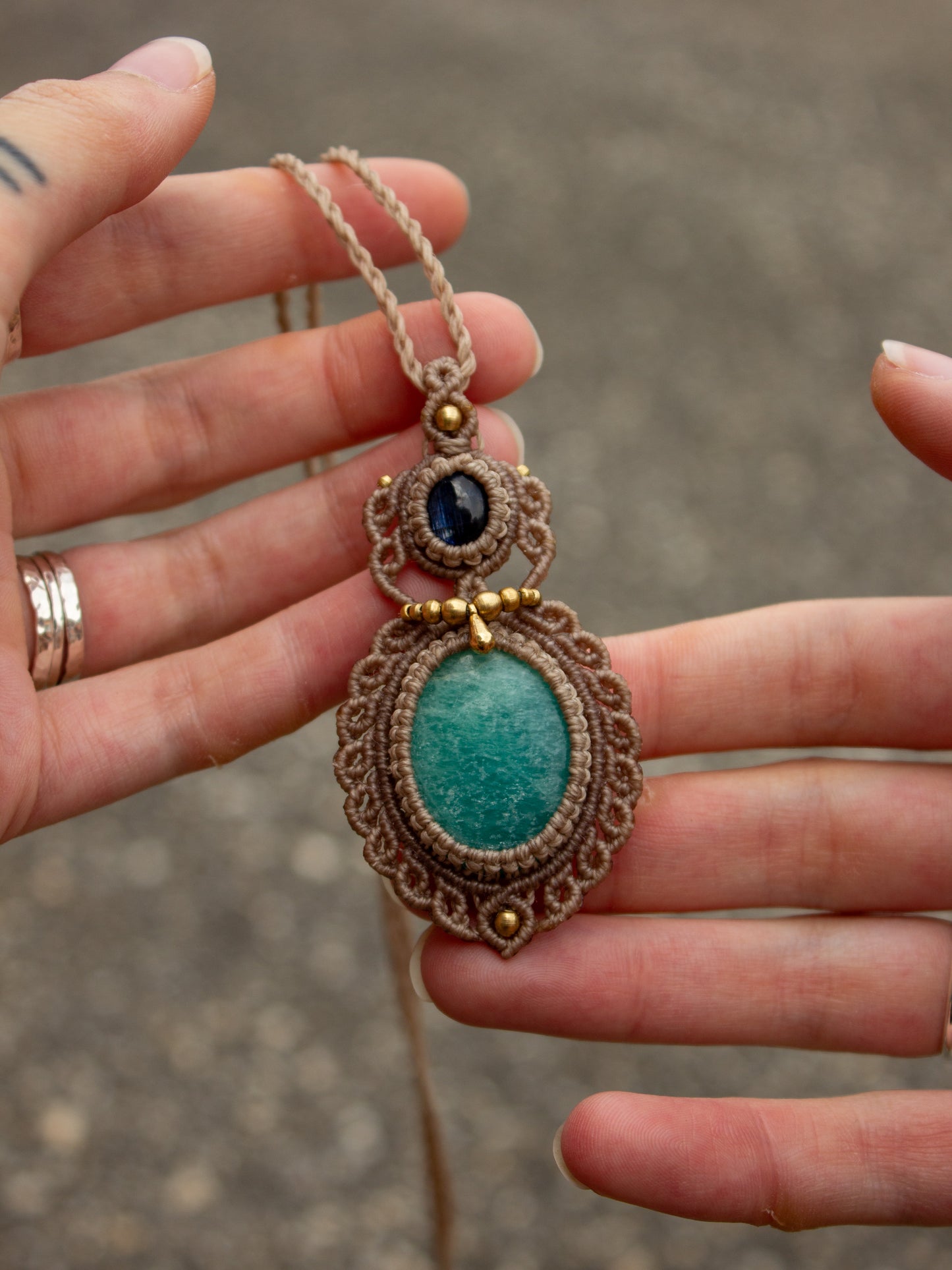 Kyanite & Amazonite macrame necklace