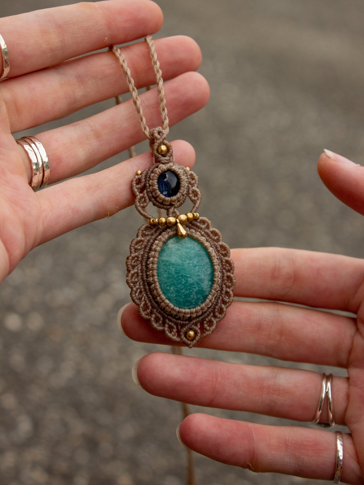 Kyanite & Amazonite macrame necklace