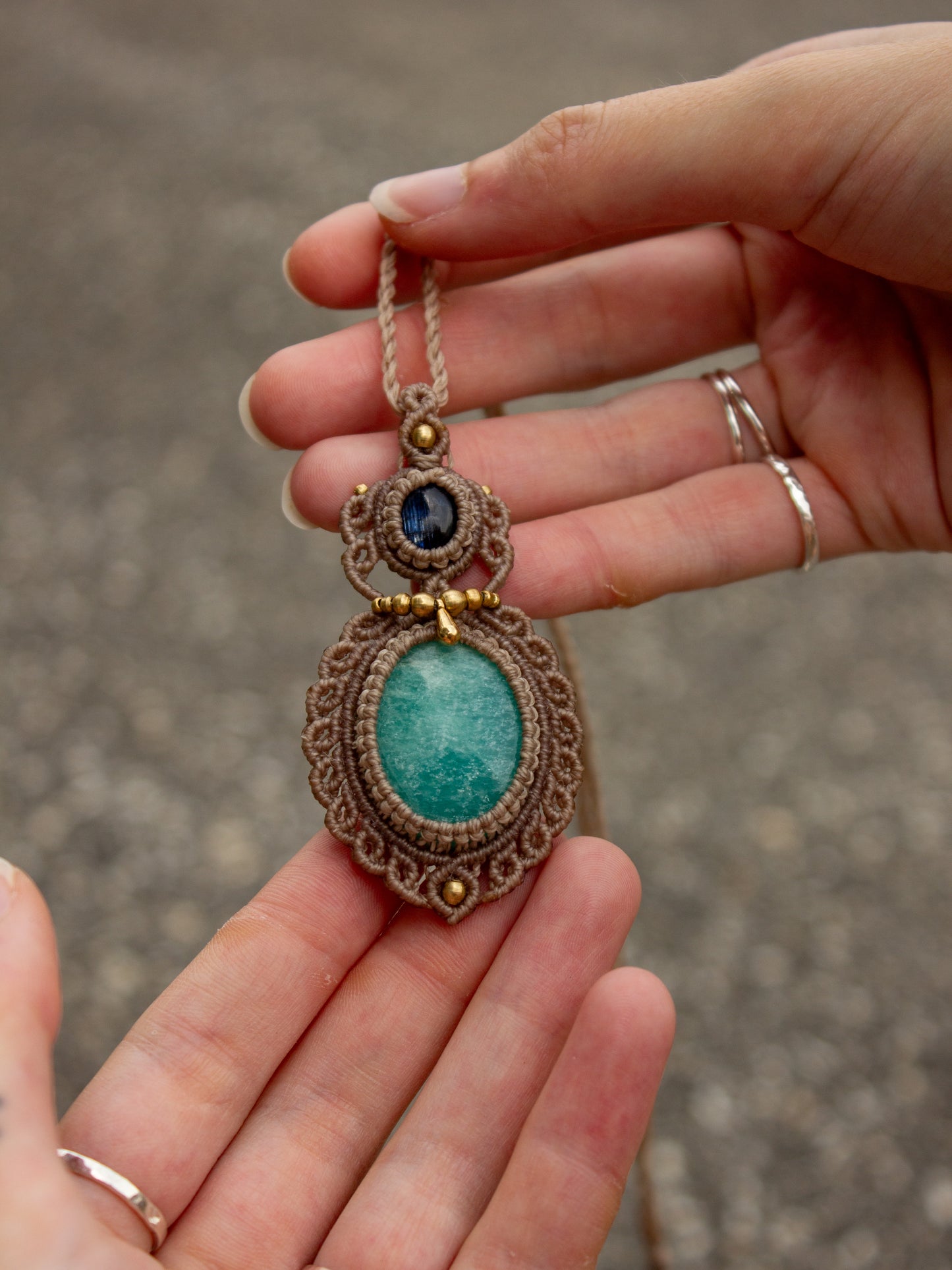 Kyanite & Amazonite macrame necklace