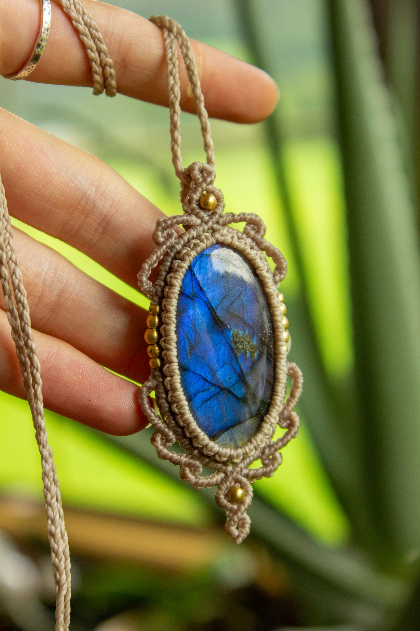 Hoi An • Labradorite macrame necklace