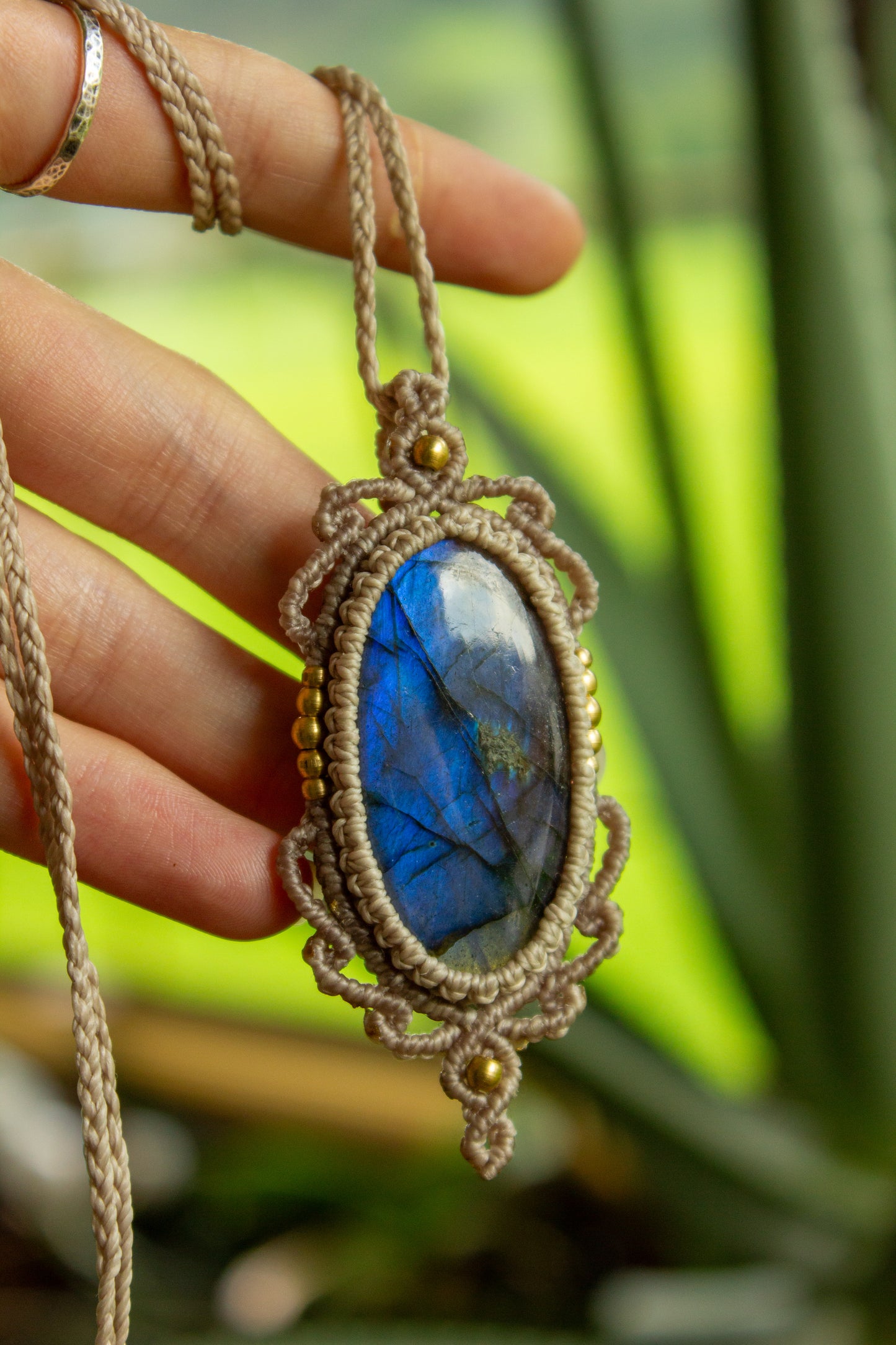 Hoi An • Labradorite macrame necklace