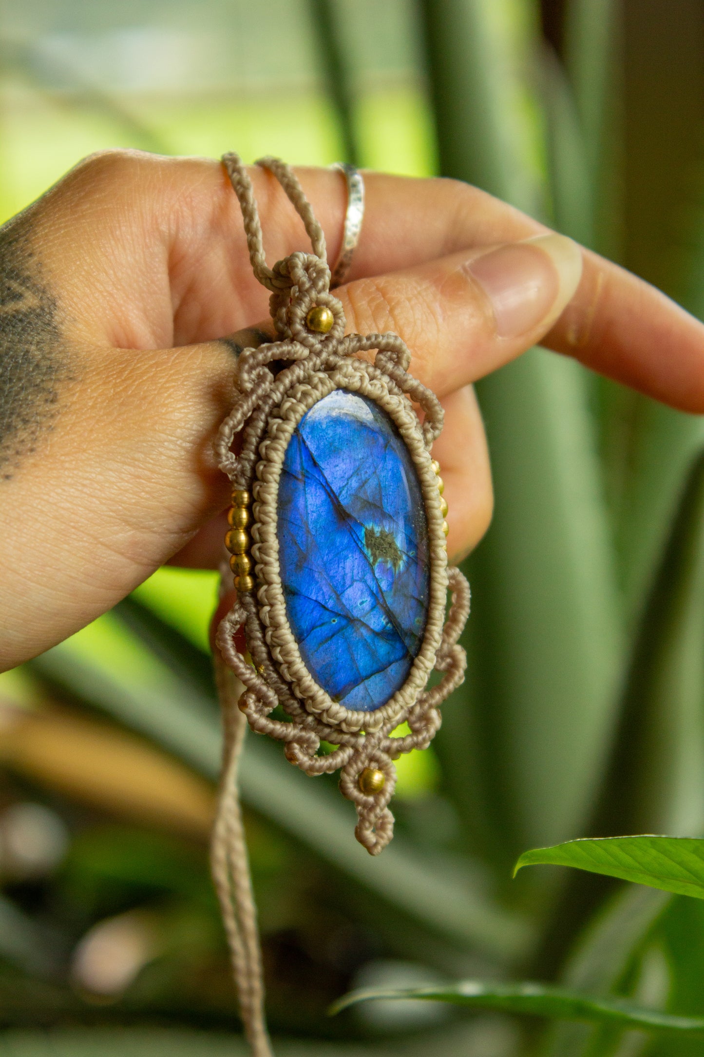 Hoi An • Labradorite macrame necklace