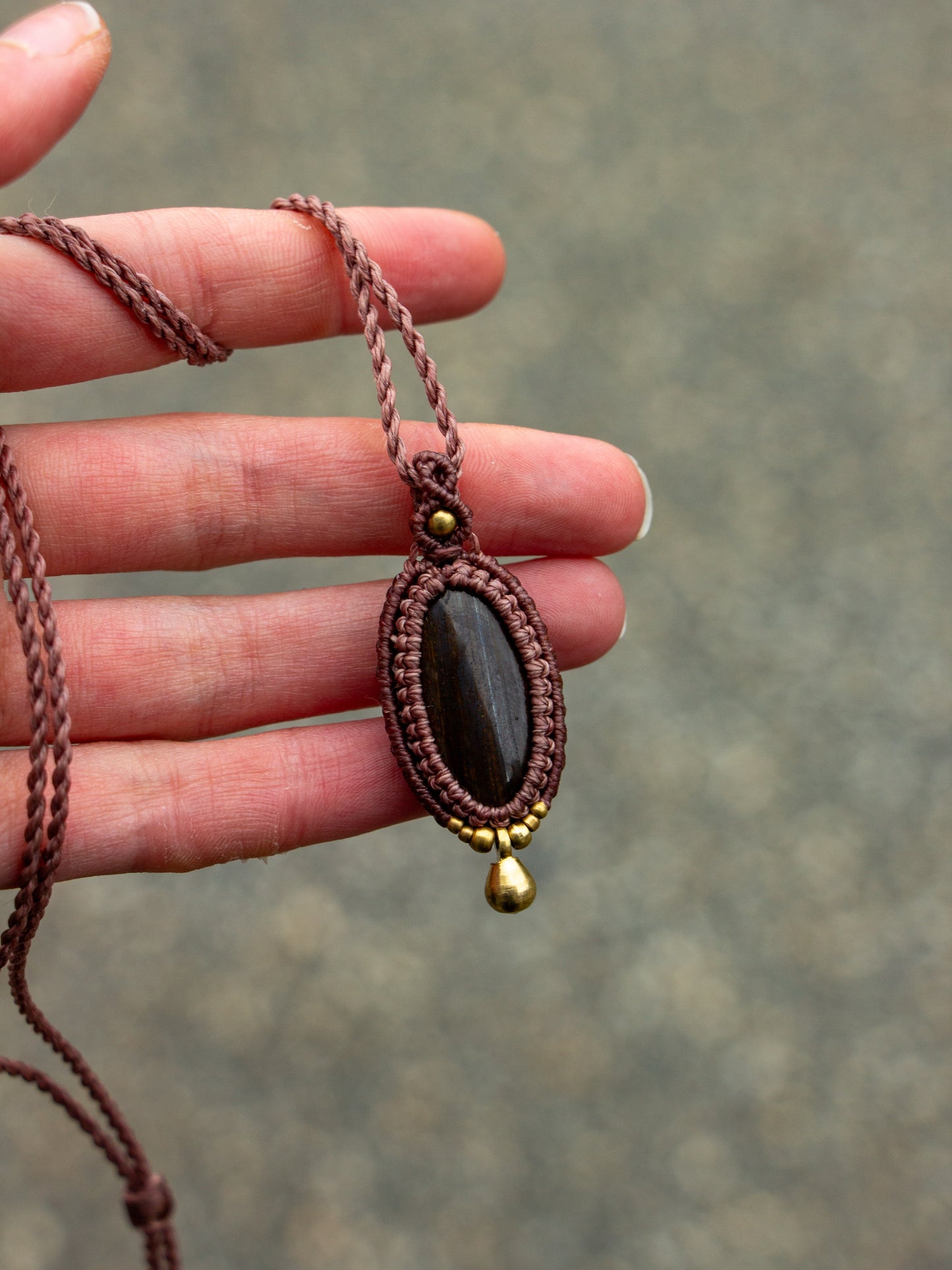 ~ affordables ~ Tiger Iron necklace