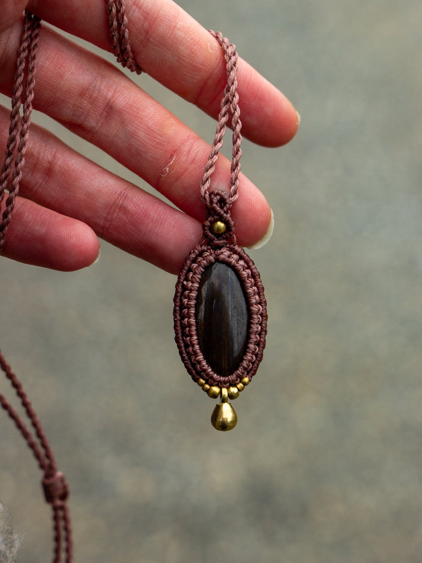 ~ affordables ~ Tiger Iron necklace