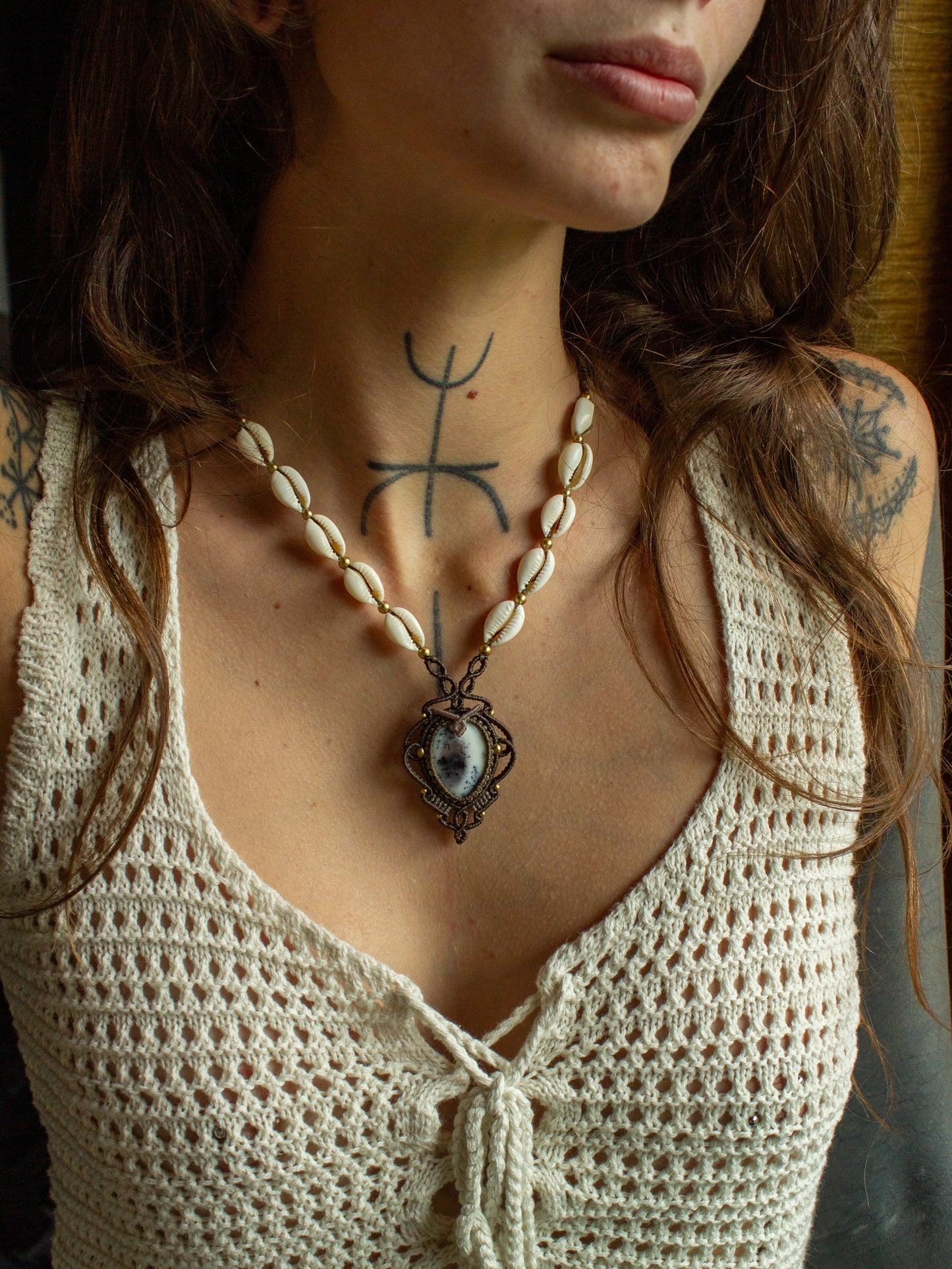Dendretic Agate macrame necklace
