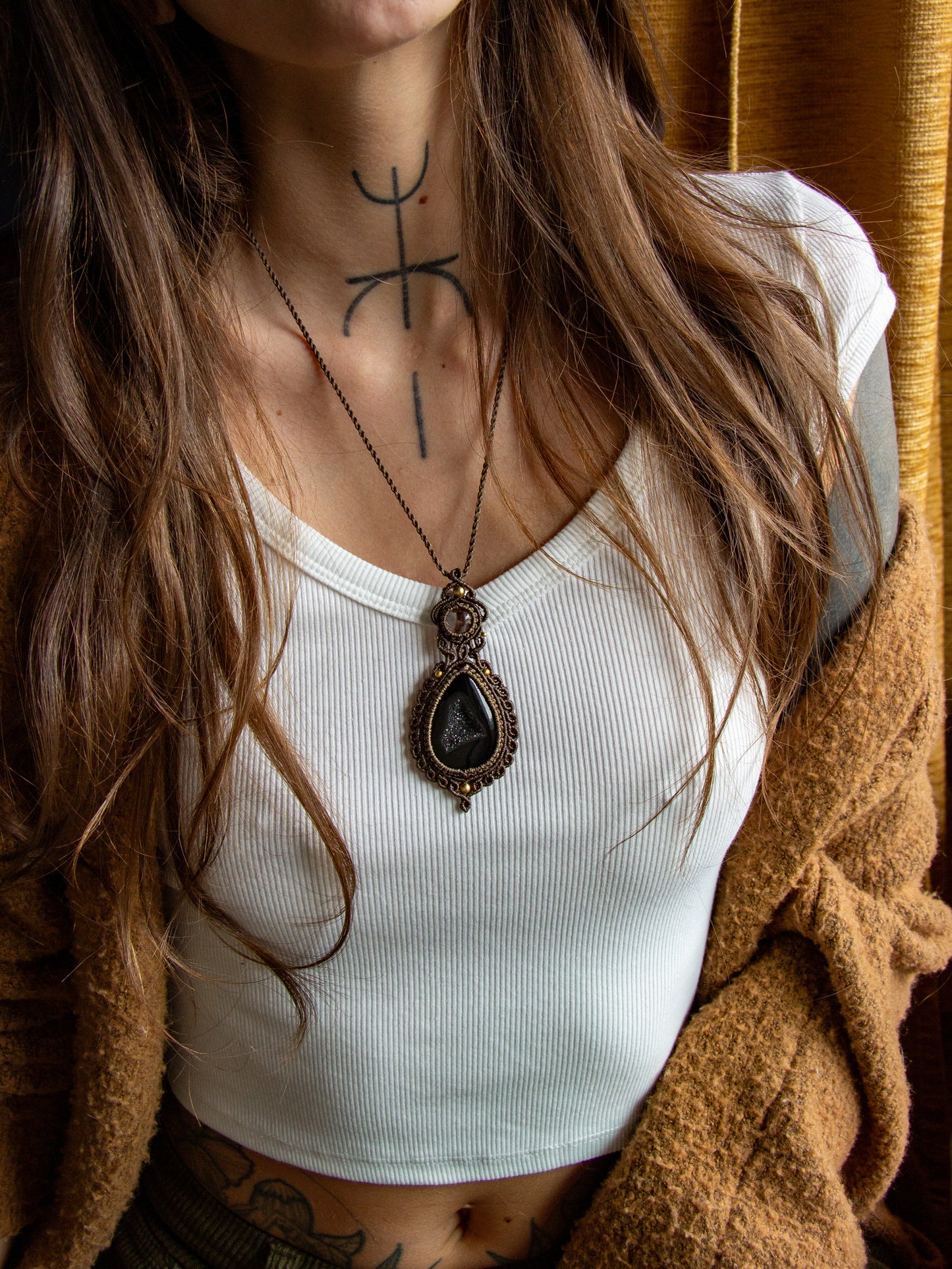 Garden Quartz & Black Onyx macrame necklace