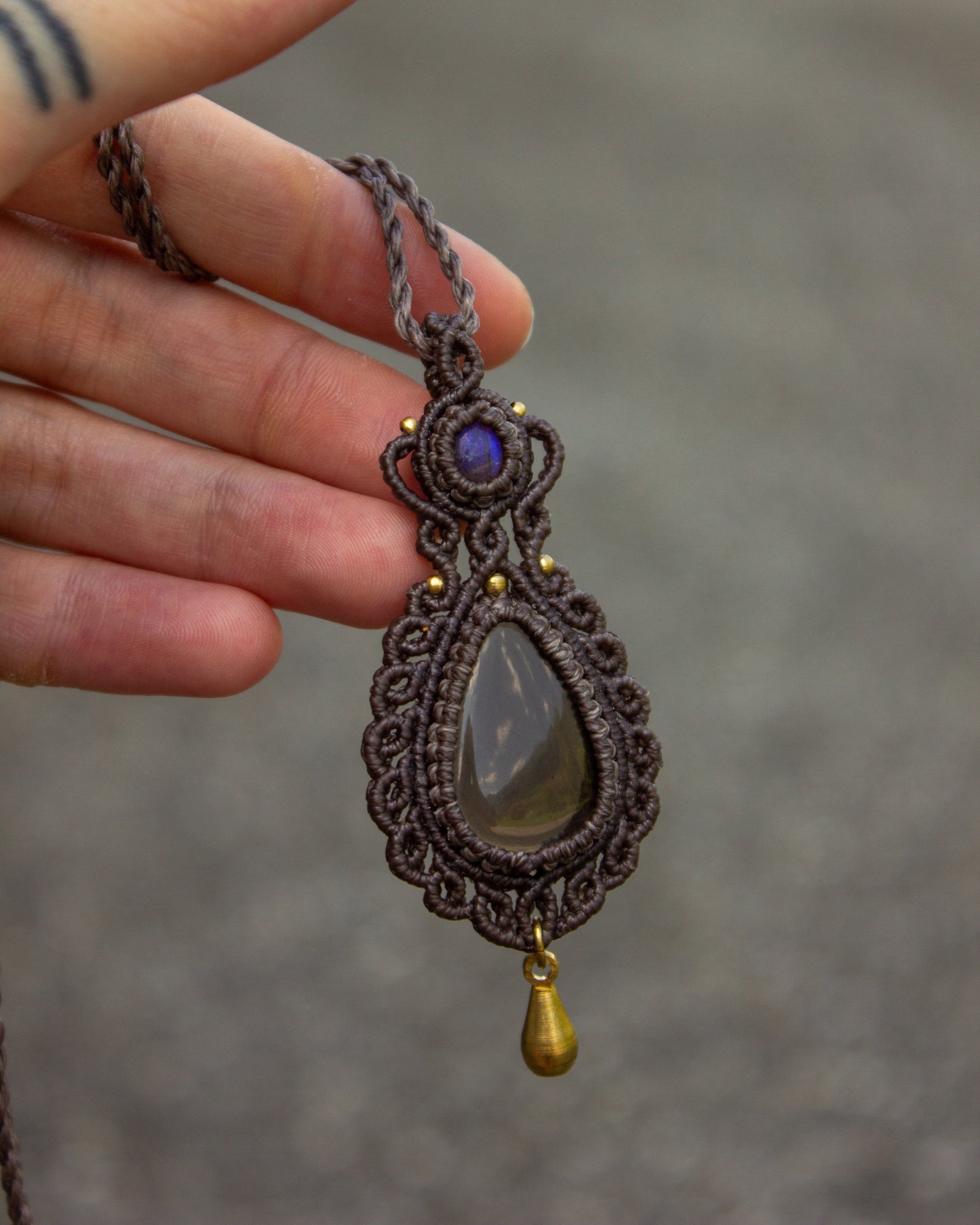 Labradorite & Smokey Quartz macrame necklace