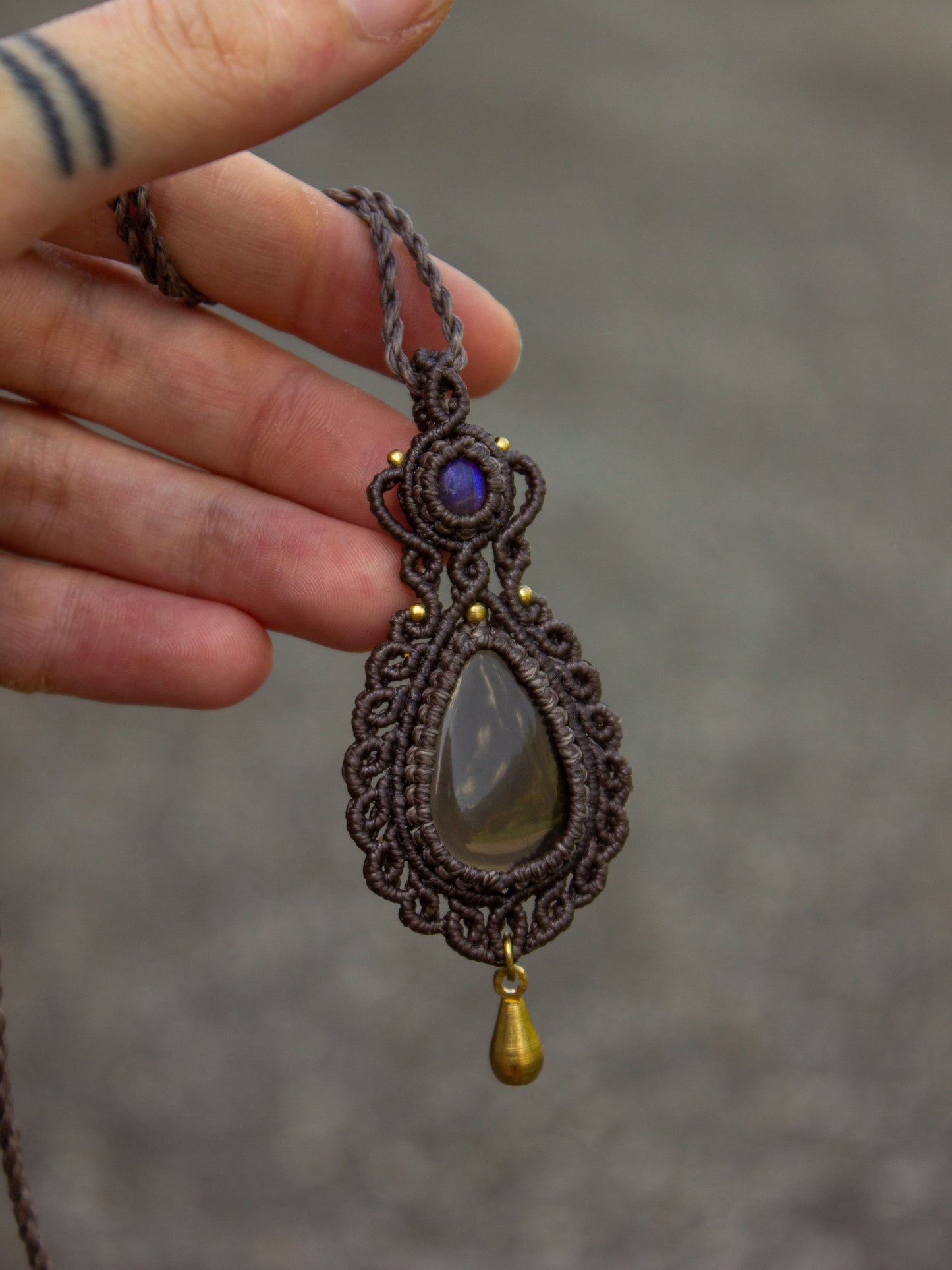 Labradorite & Smokey Quartz macrame necklace