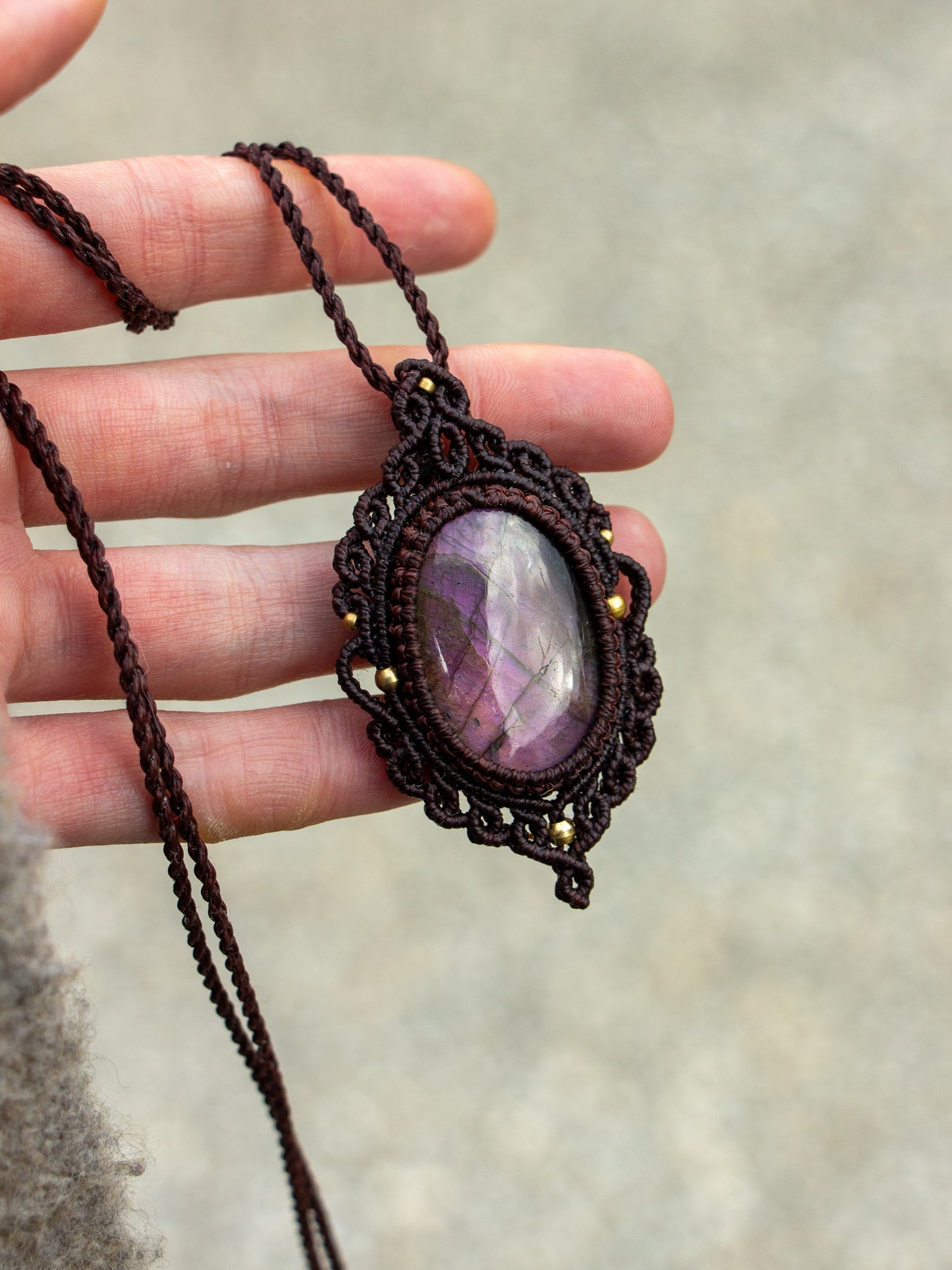 Labradorite macrame necklace