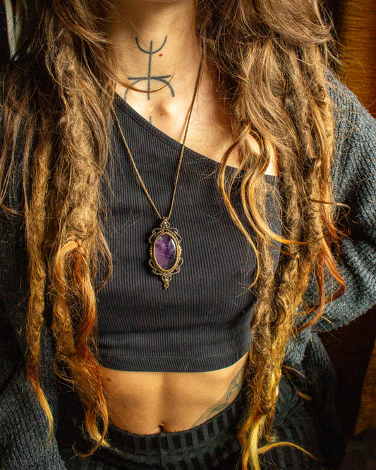 Amethyst • macrame necklace