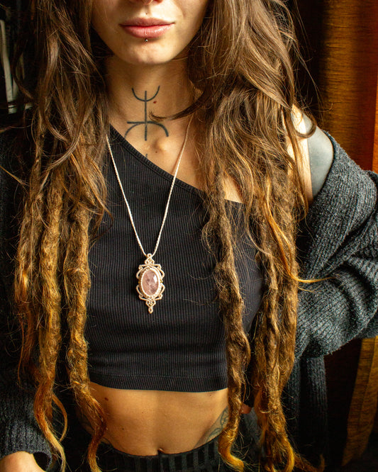 Rose Quartz • macrame necklace
