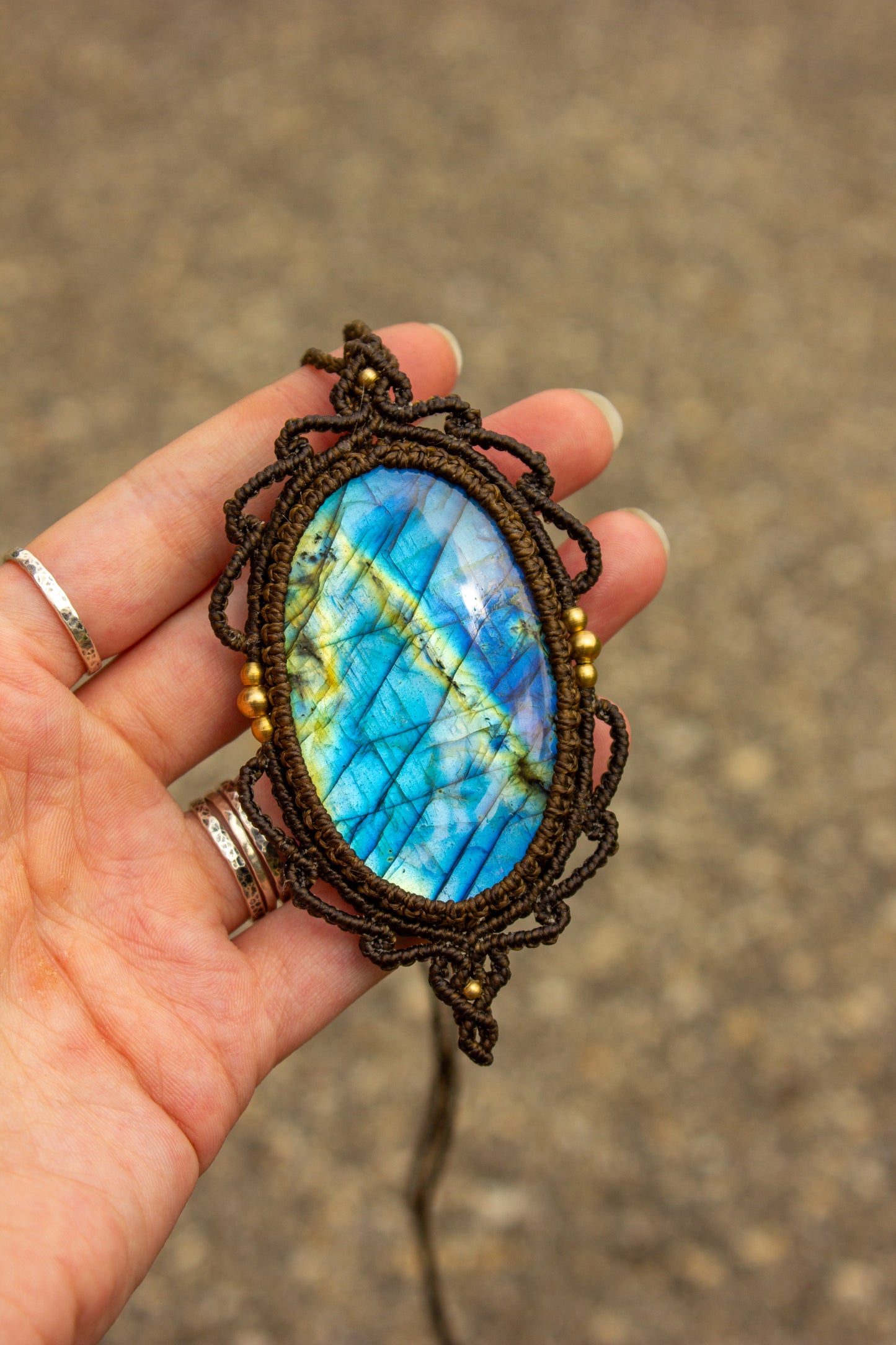 Labradorite • macrame necklace