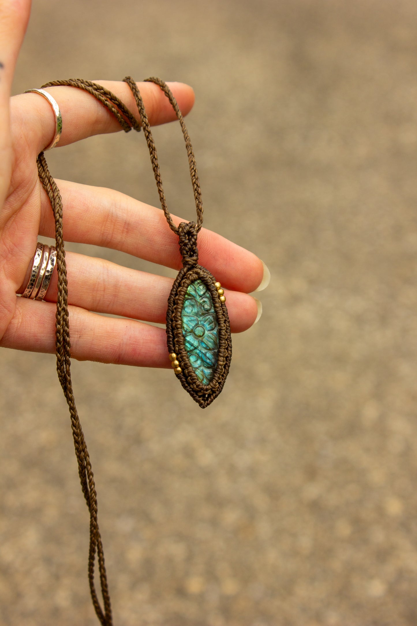 Labradorite • macrame necklace