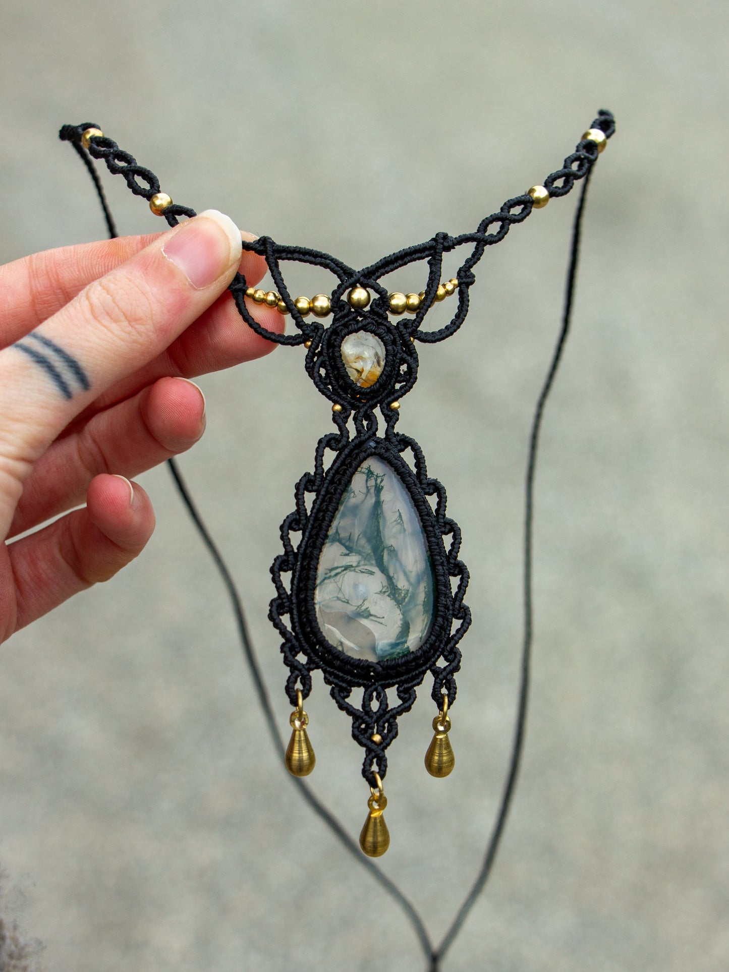 White Topaz & Moss Agate macrame necklace