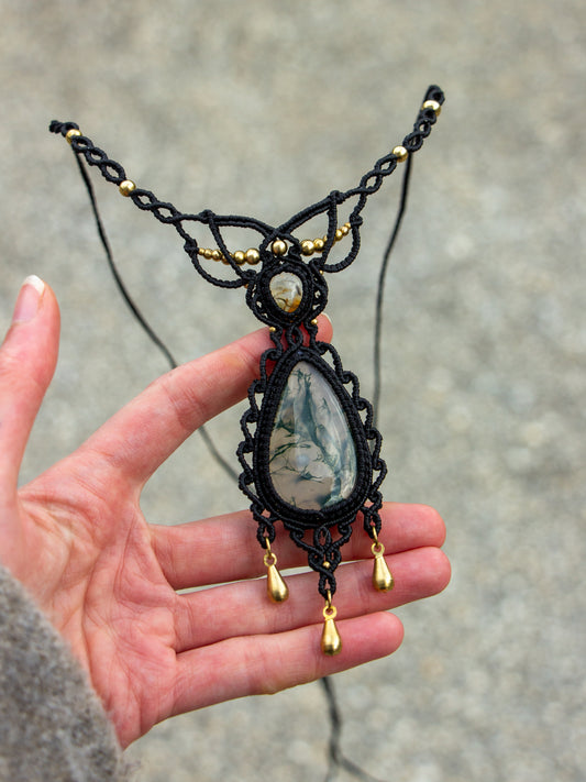 White Topaz & Moss Agate macrame necklace