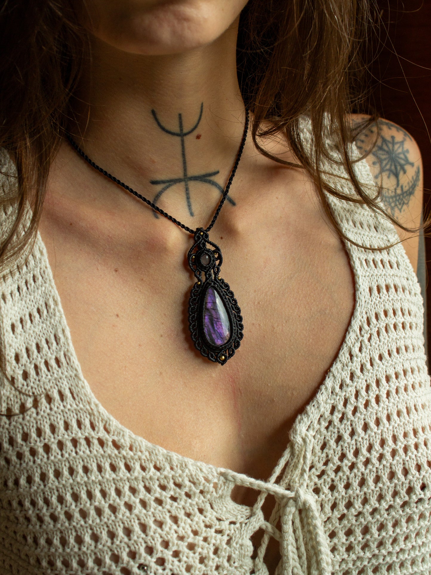 Rose Quartz & Purple Labradorite macrame necklace