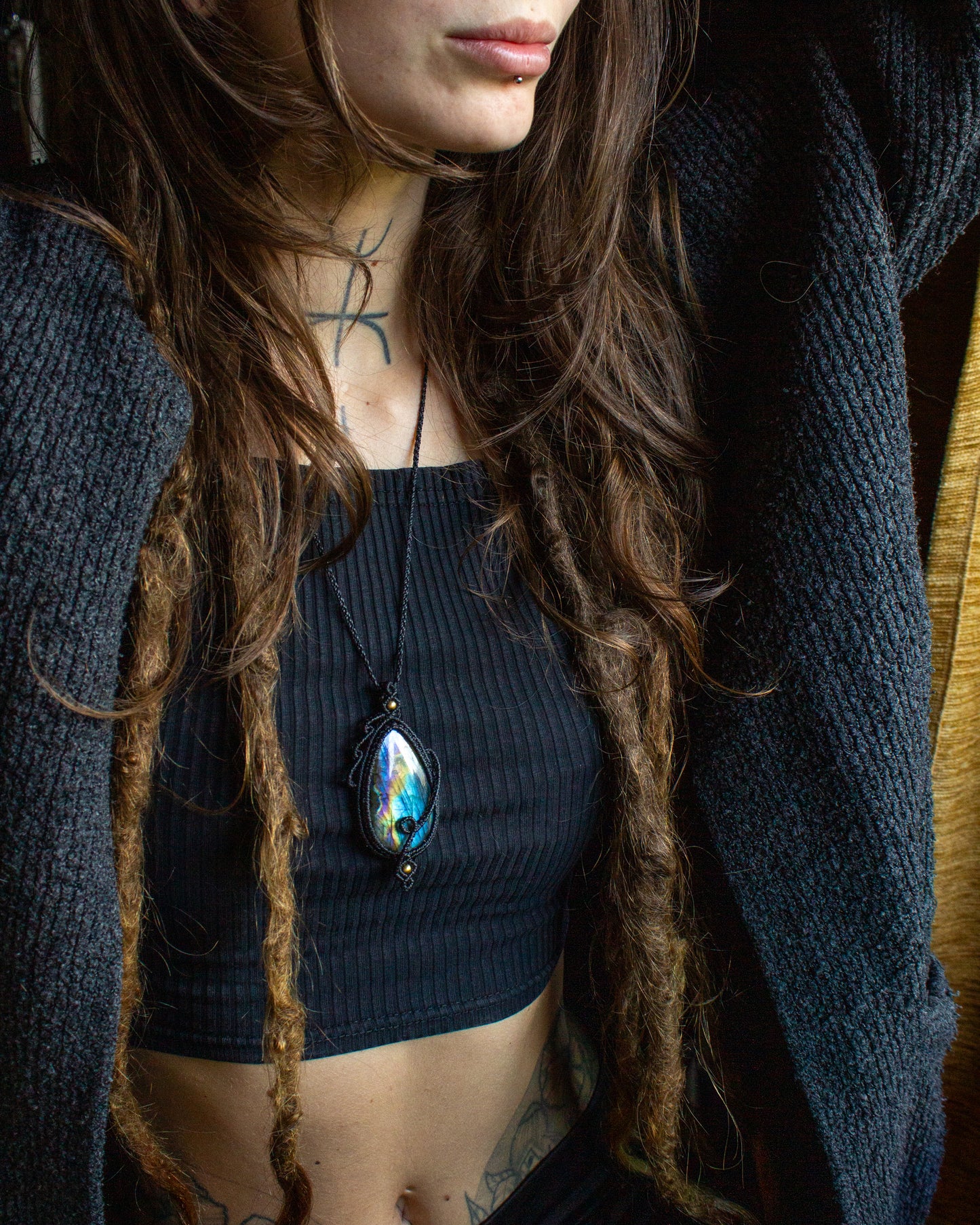 Labradorite • macrame necklace