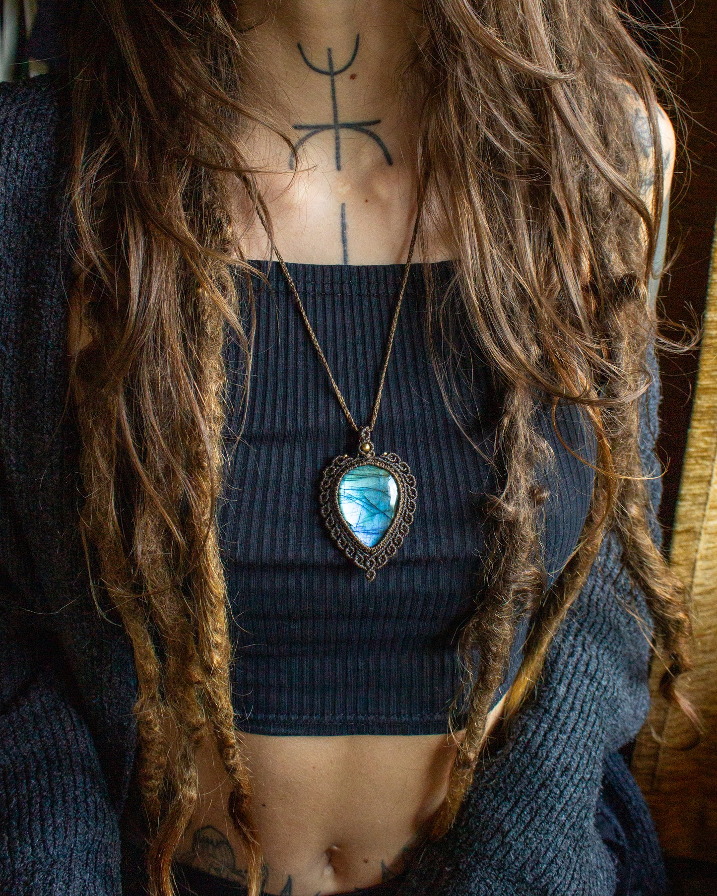 Labradorite • macrame necklace