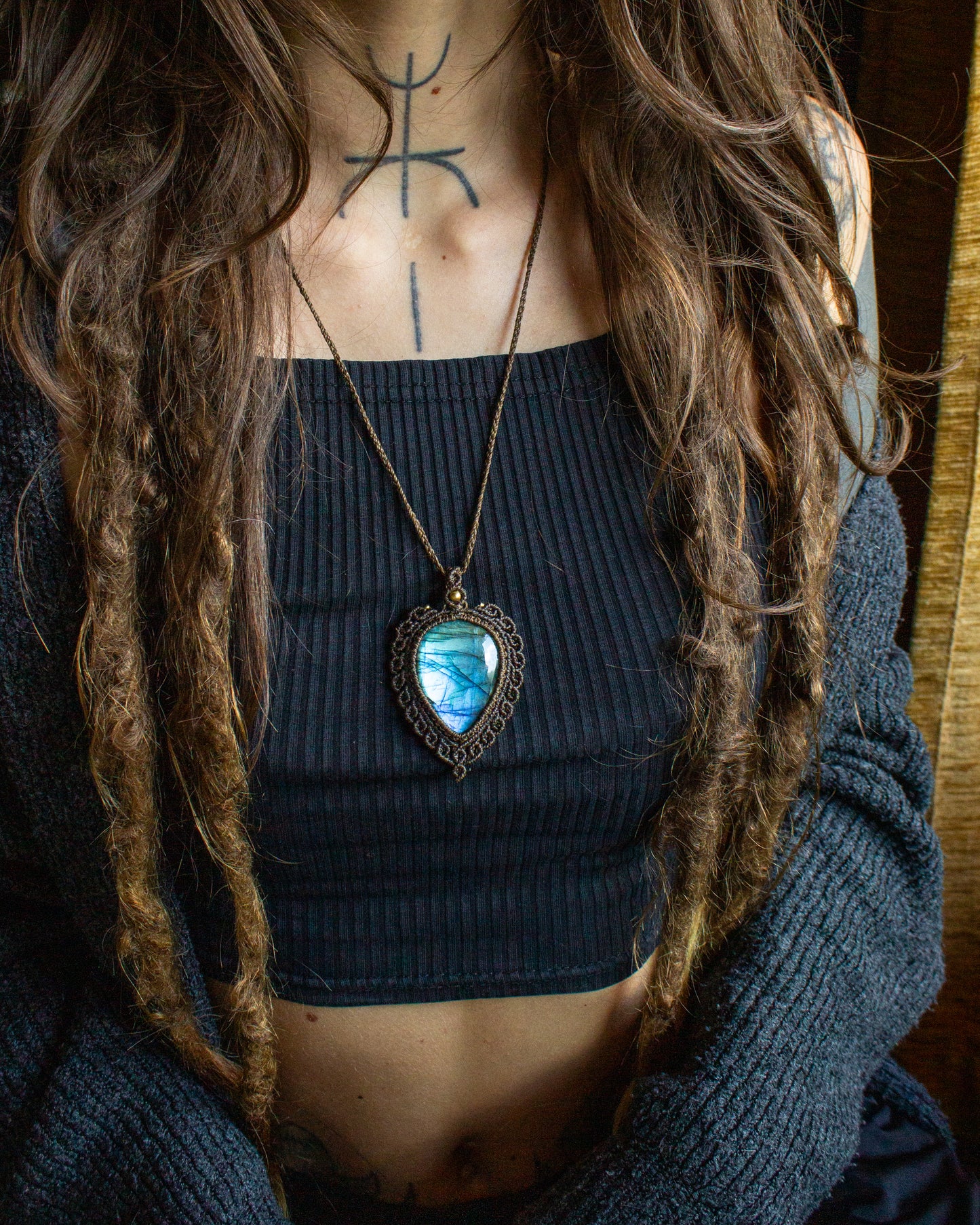 Labradorite • macrame necklace