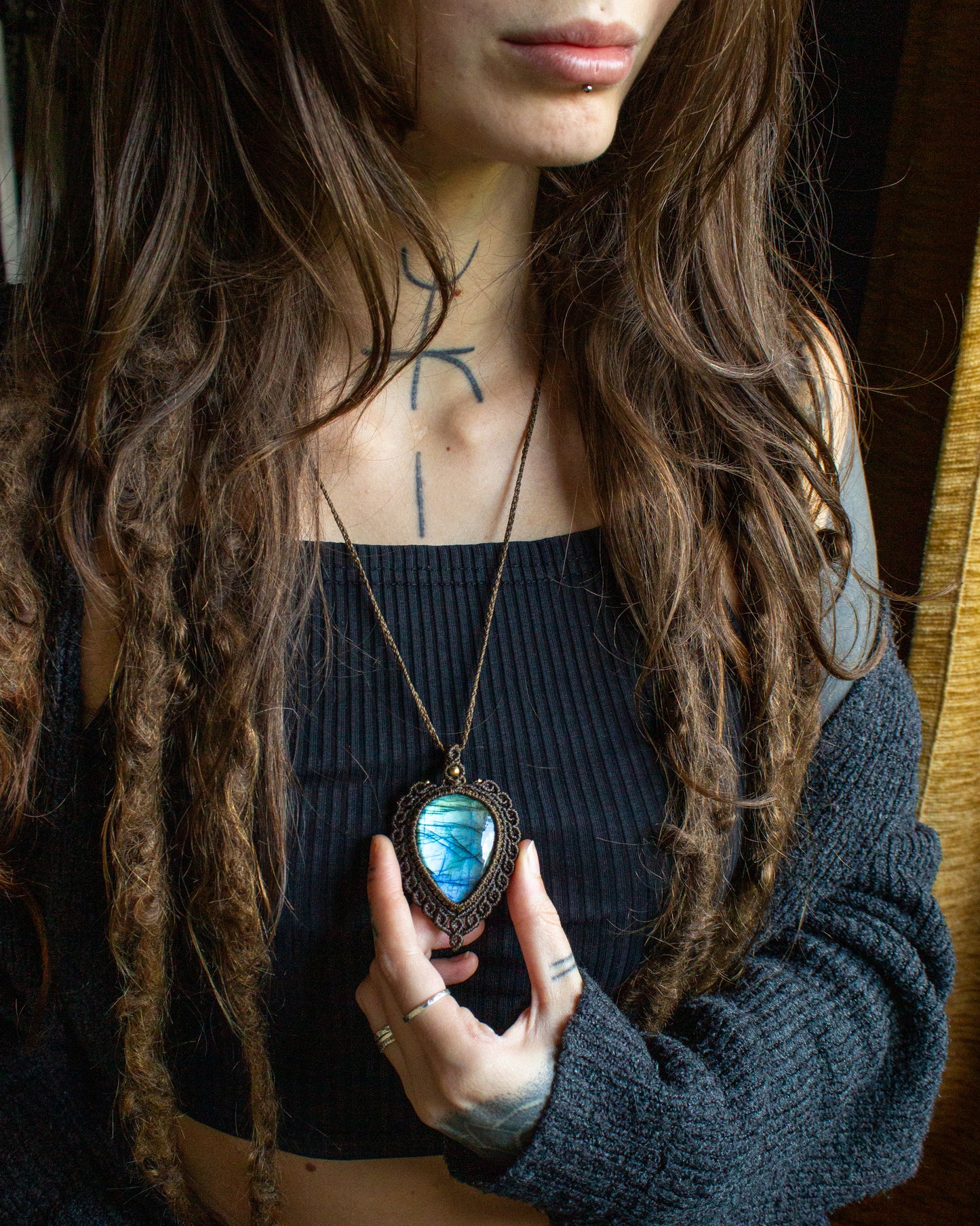Labradorite • macrame necklace