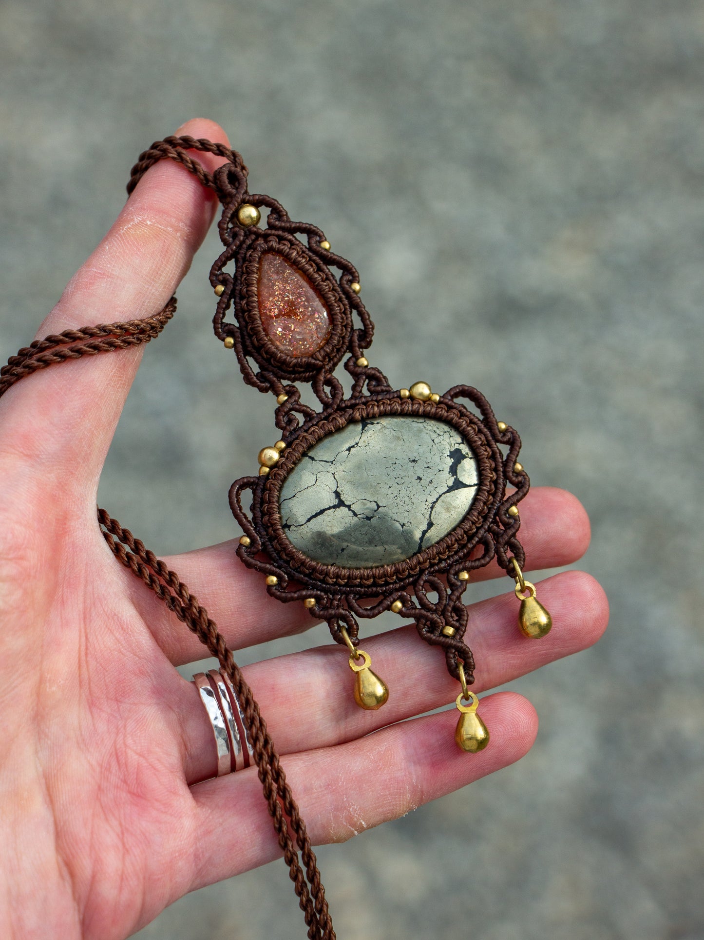 Sunstone & Pyrite macrame necklace