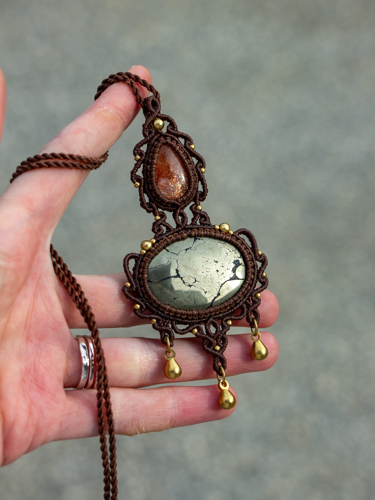 Sunstone & Pyrite macrame necklace