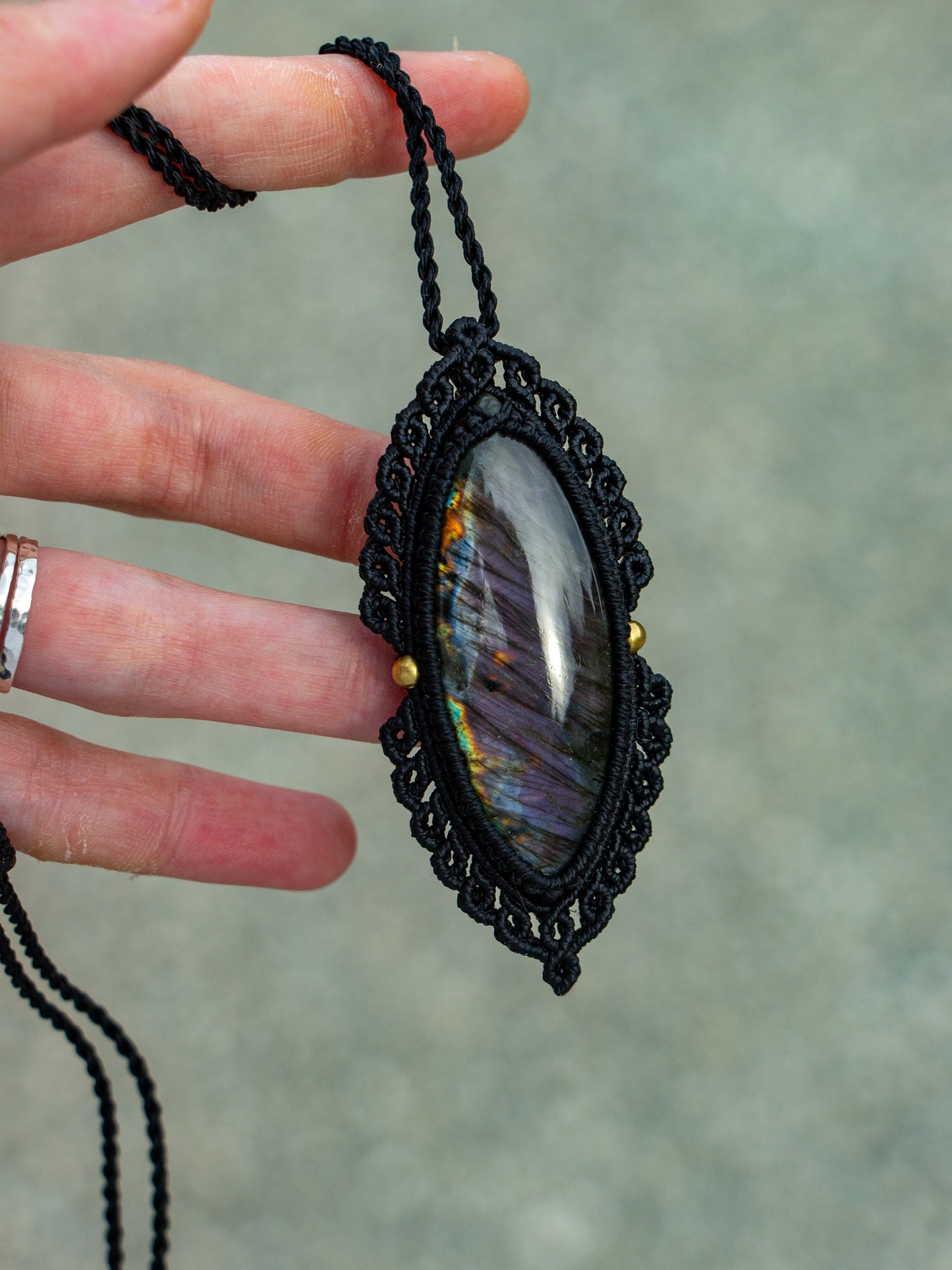 Labradorite macrame necklace