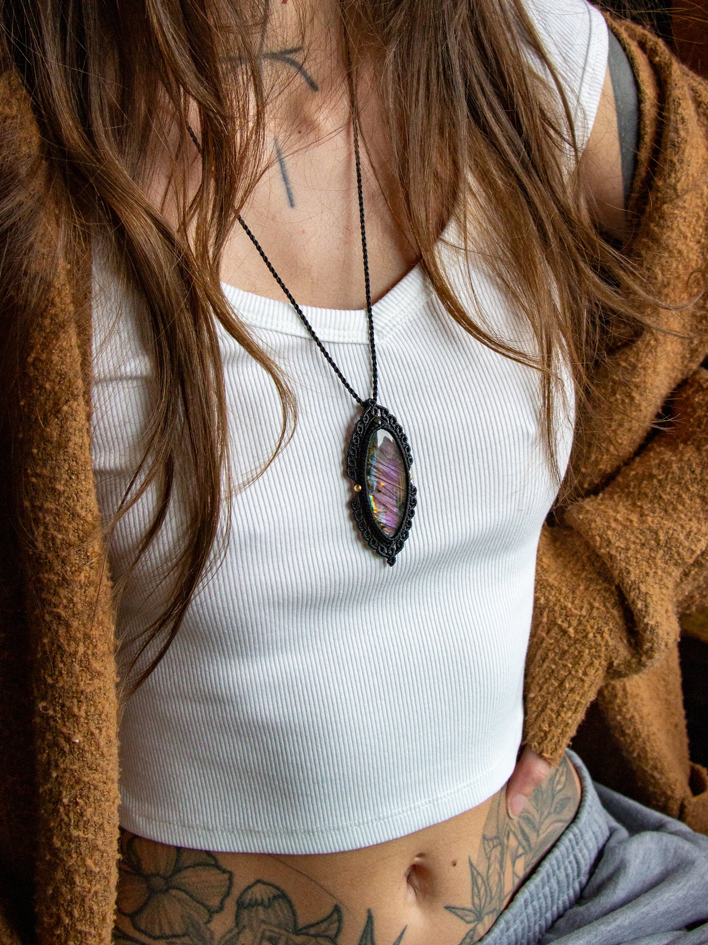 Labradorite macrame necklace