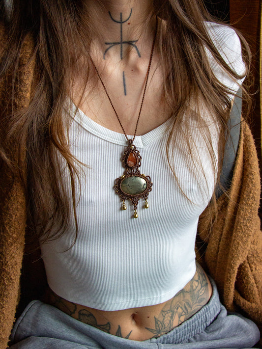 Sunstone & Pyrite macrame necklace