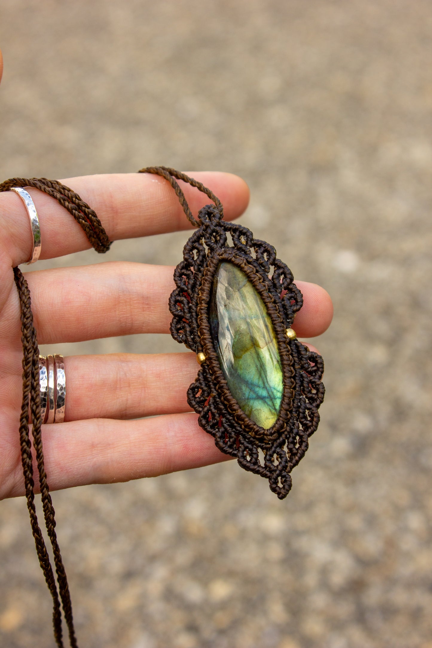 Labradorite • macrame necklace